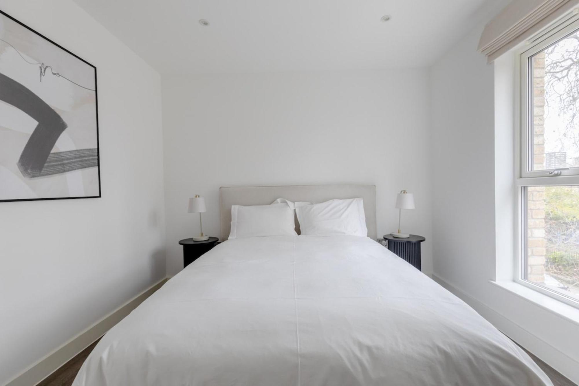 Elegant & Serene 2bd Flat Wroof Terrace Hoxton! * Londen