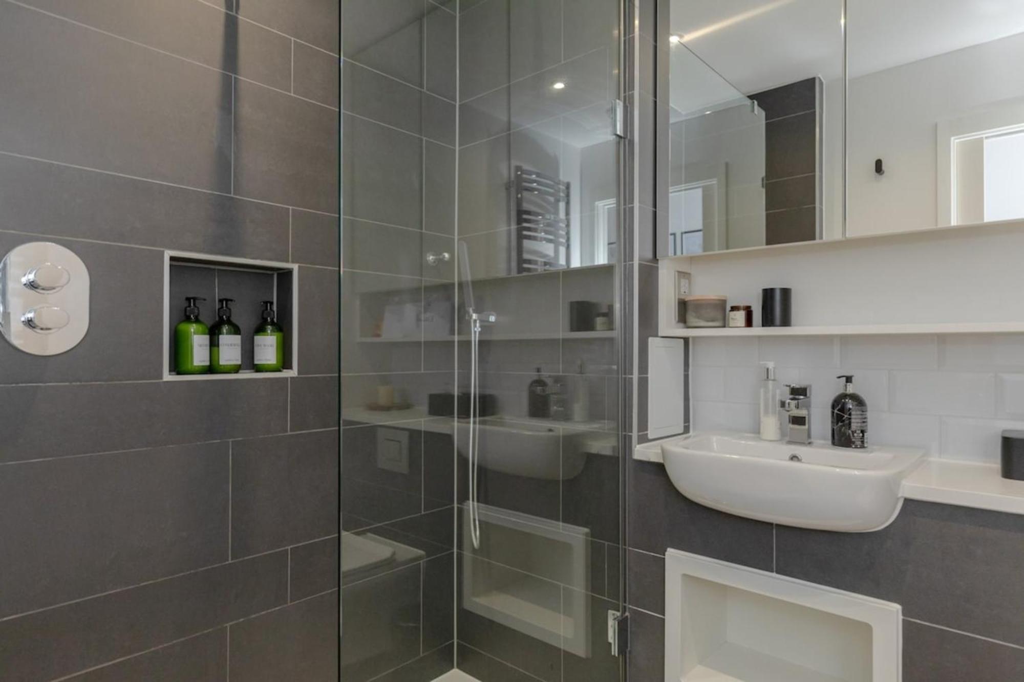 Appartement Elegant & Serene 2bd Flat Wroof Terrace Hoxton! Londen