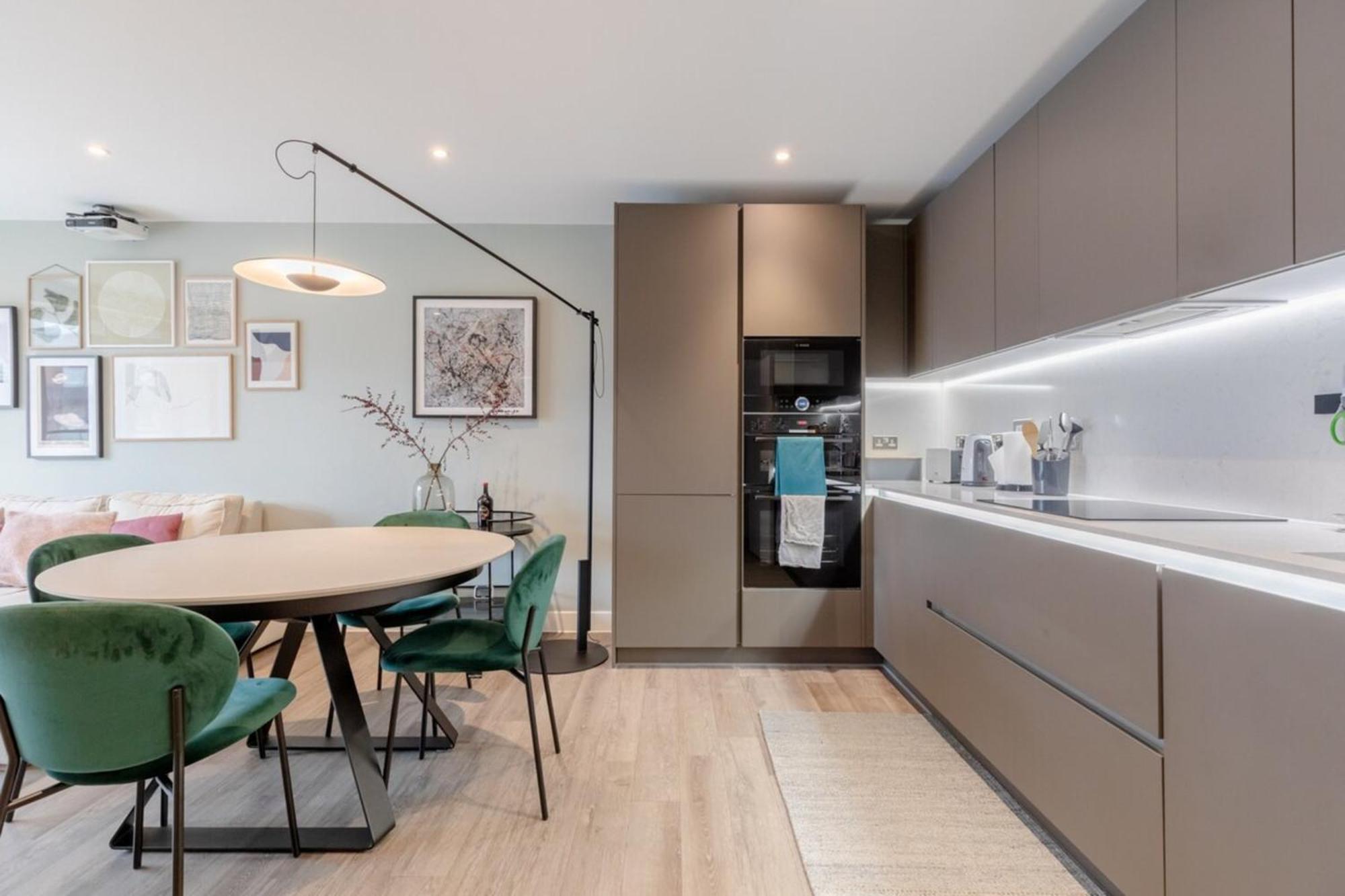 Elegant & Serene 2bd Flat Wroof Terrace Hoxton! Londen
