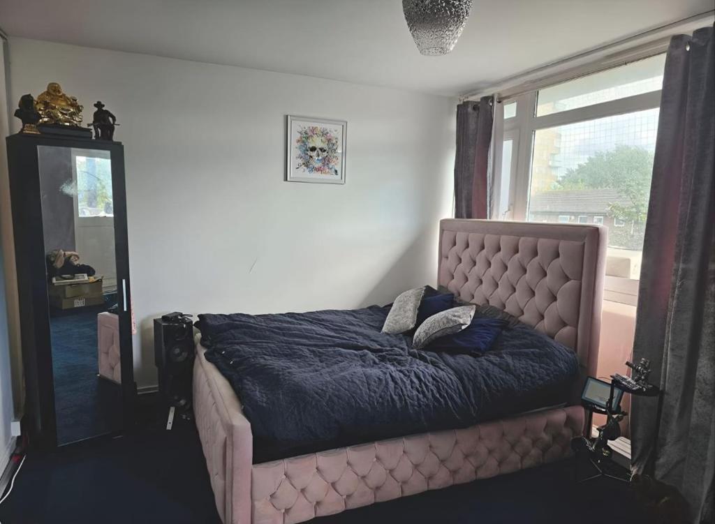 Double Private With Shared Bathroom Facilities Hospedagem domiciliar Londres