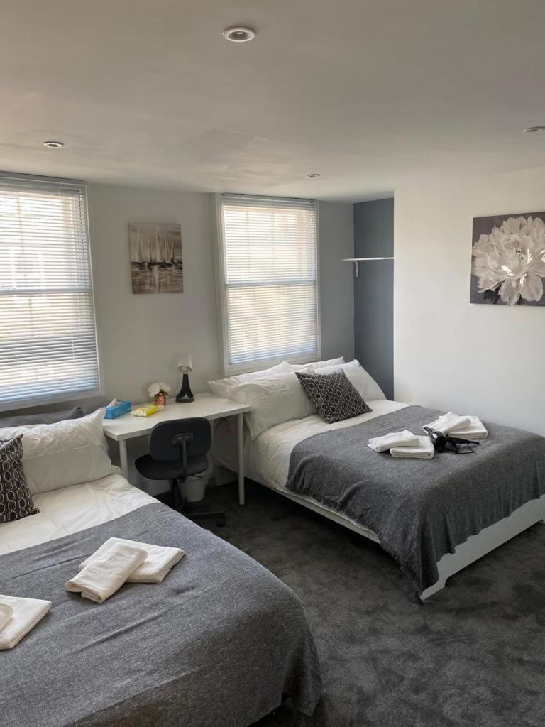 Comfy Private Bedrooms Near Euston, Séjour chez l'habitant Londres