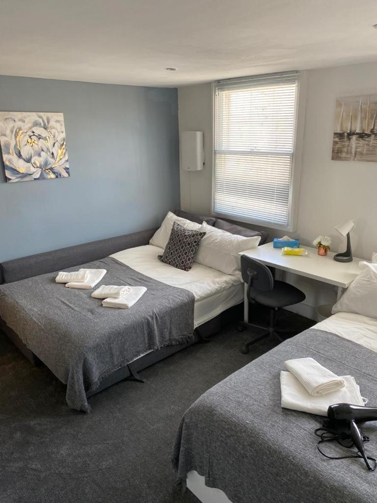 Séjour chez l'habitant Comfy Private Bedrooms Near Euston, *