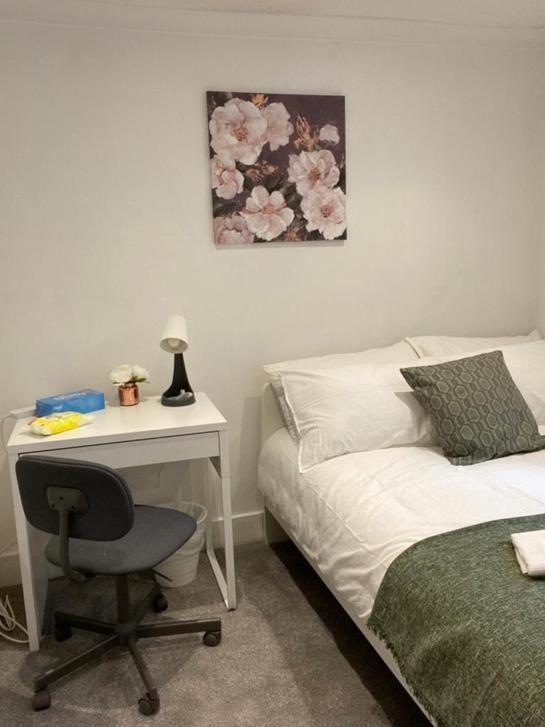 Comfy Private Bedrooms Near Euston, Séjour chez l'habitant *