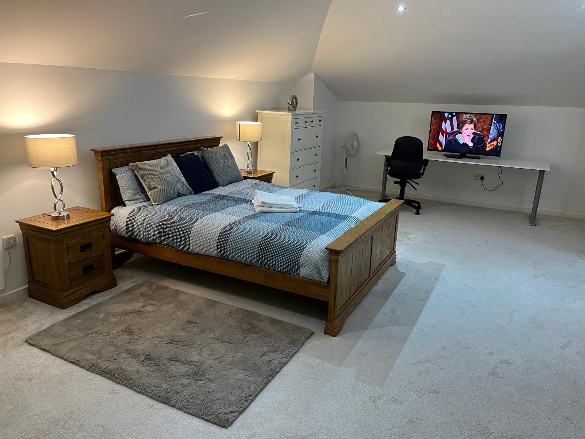 Hotel Your Royal Victoria Excel O2 Arena