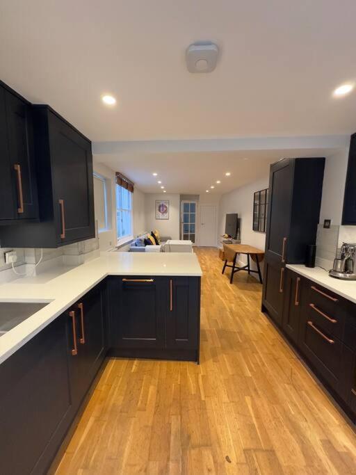 The Finest Flat In Clapham London