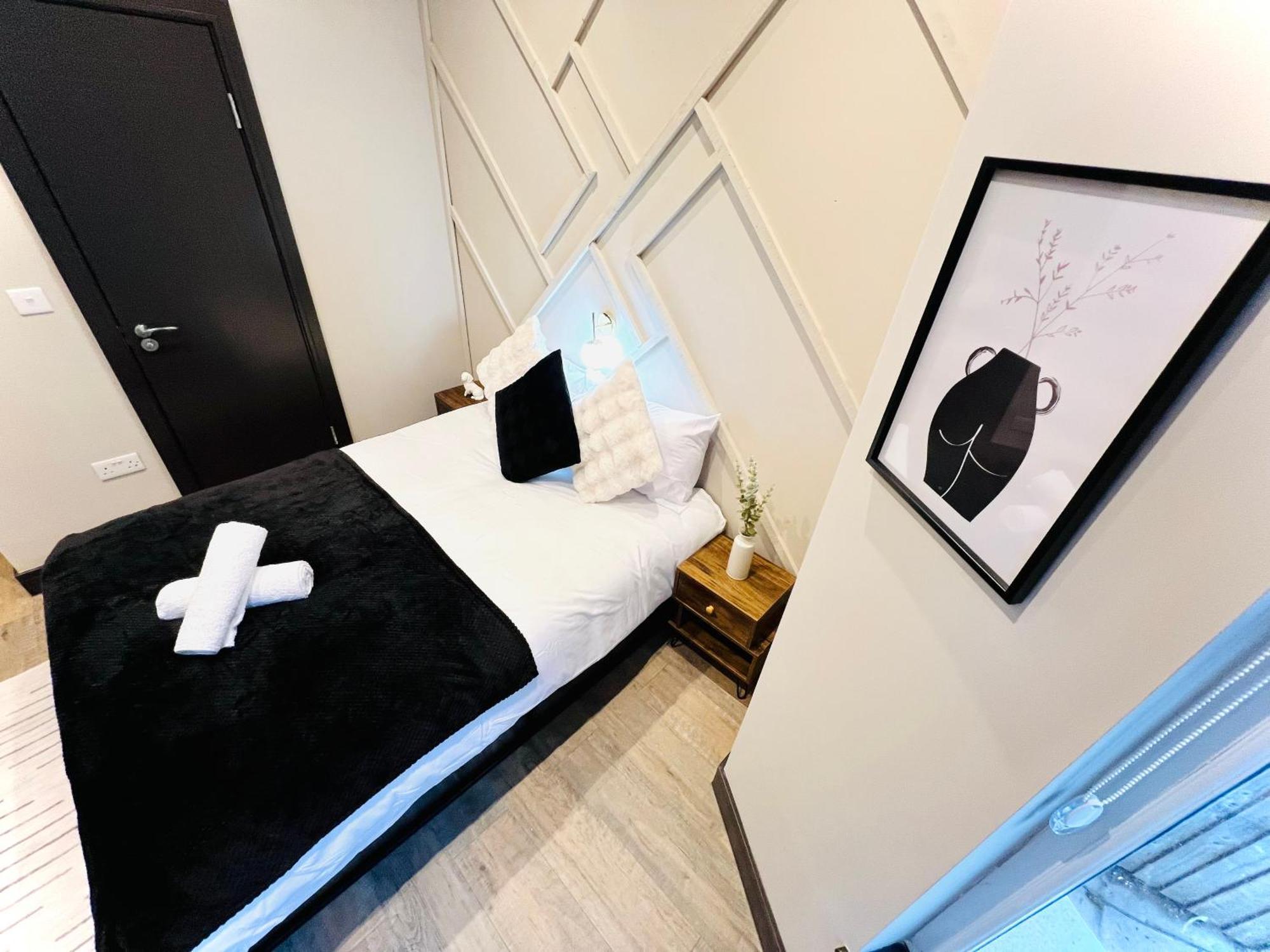 Guest house 72 Charm Great Location Ii London
