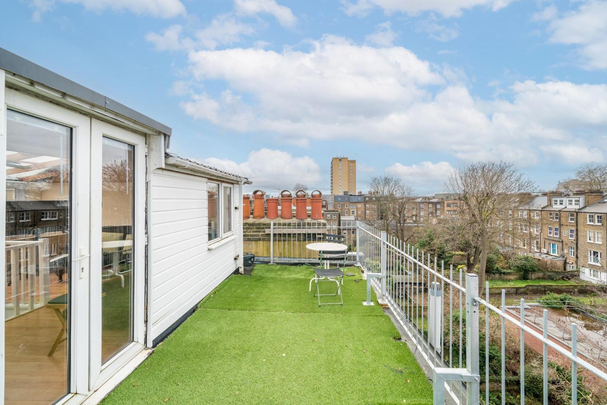 Cozy Maisonette Near Abbey Road London
