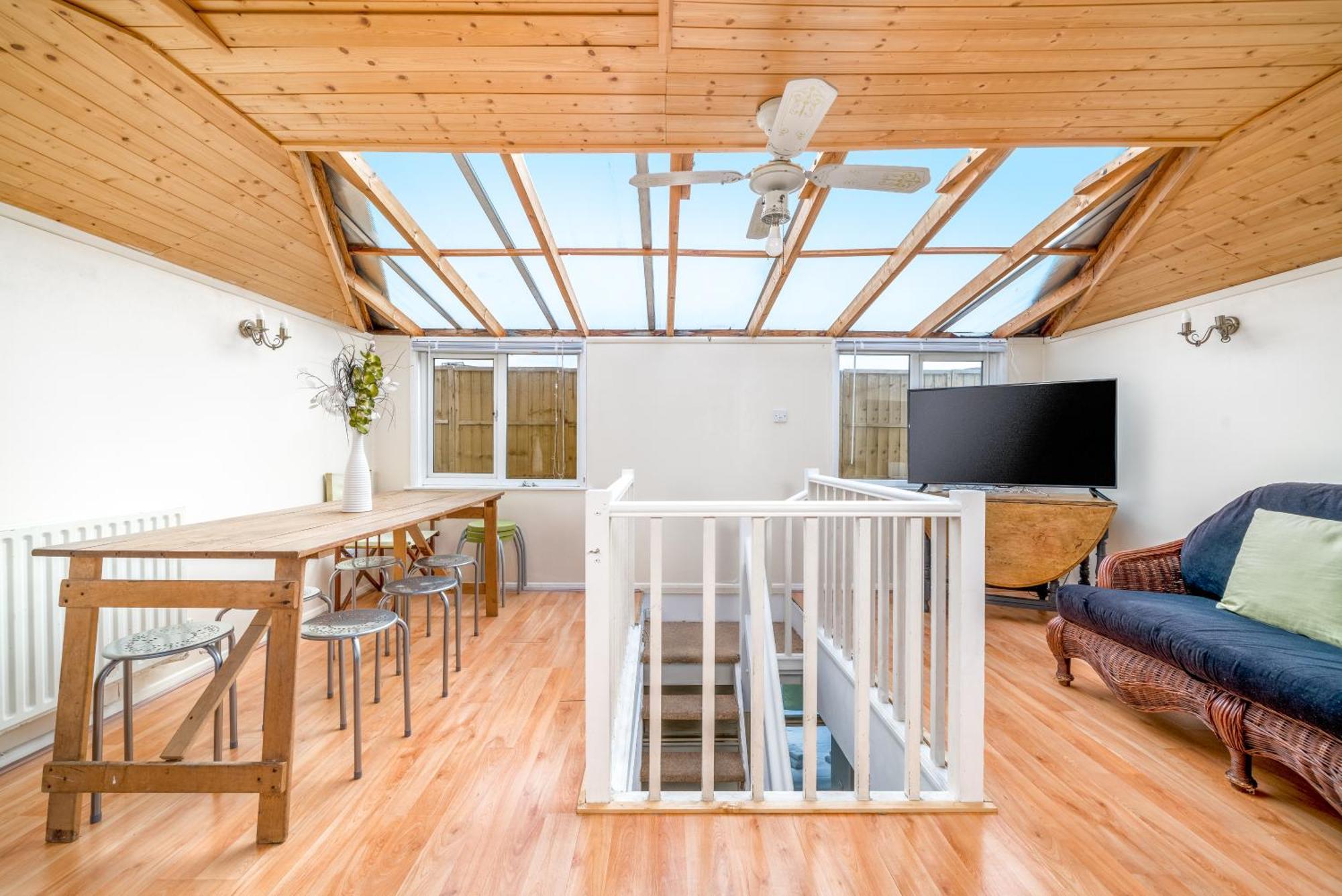 Apartment Cozy Maisonette Near Abbey Road *