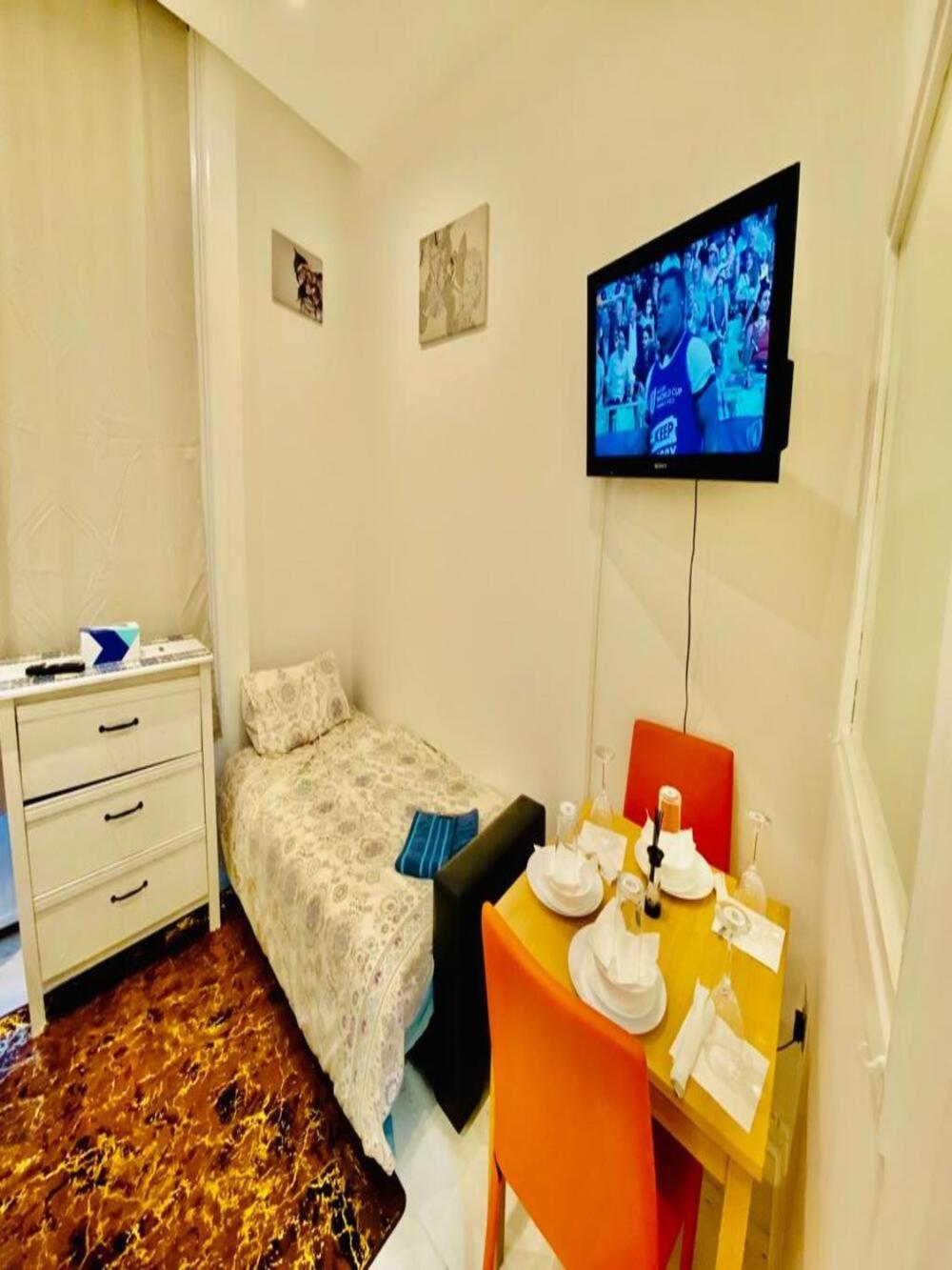 Ground Floor Flat Hyde Park *