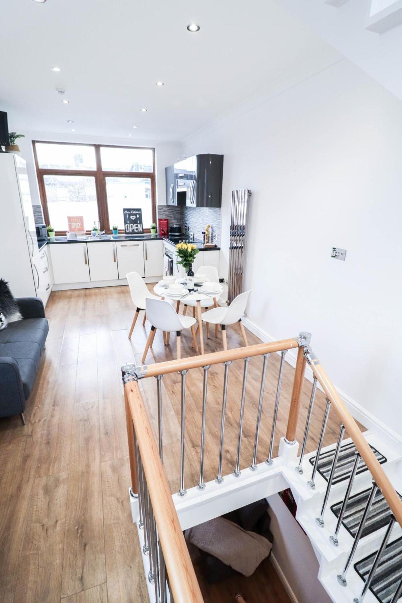 Stunning Split Level London
