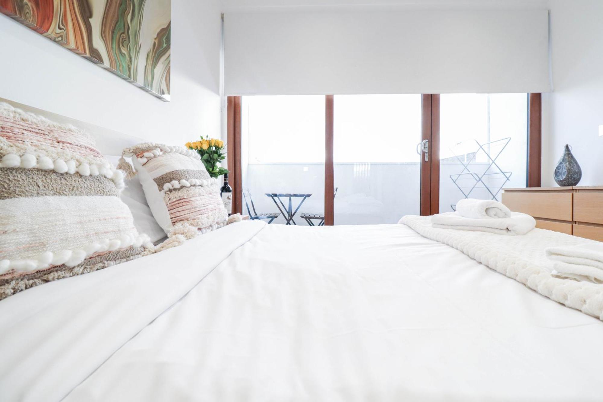 Stunning Split Level * London