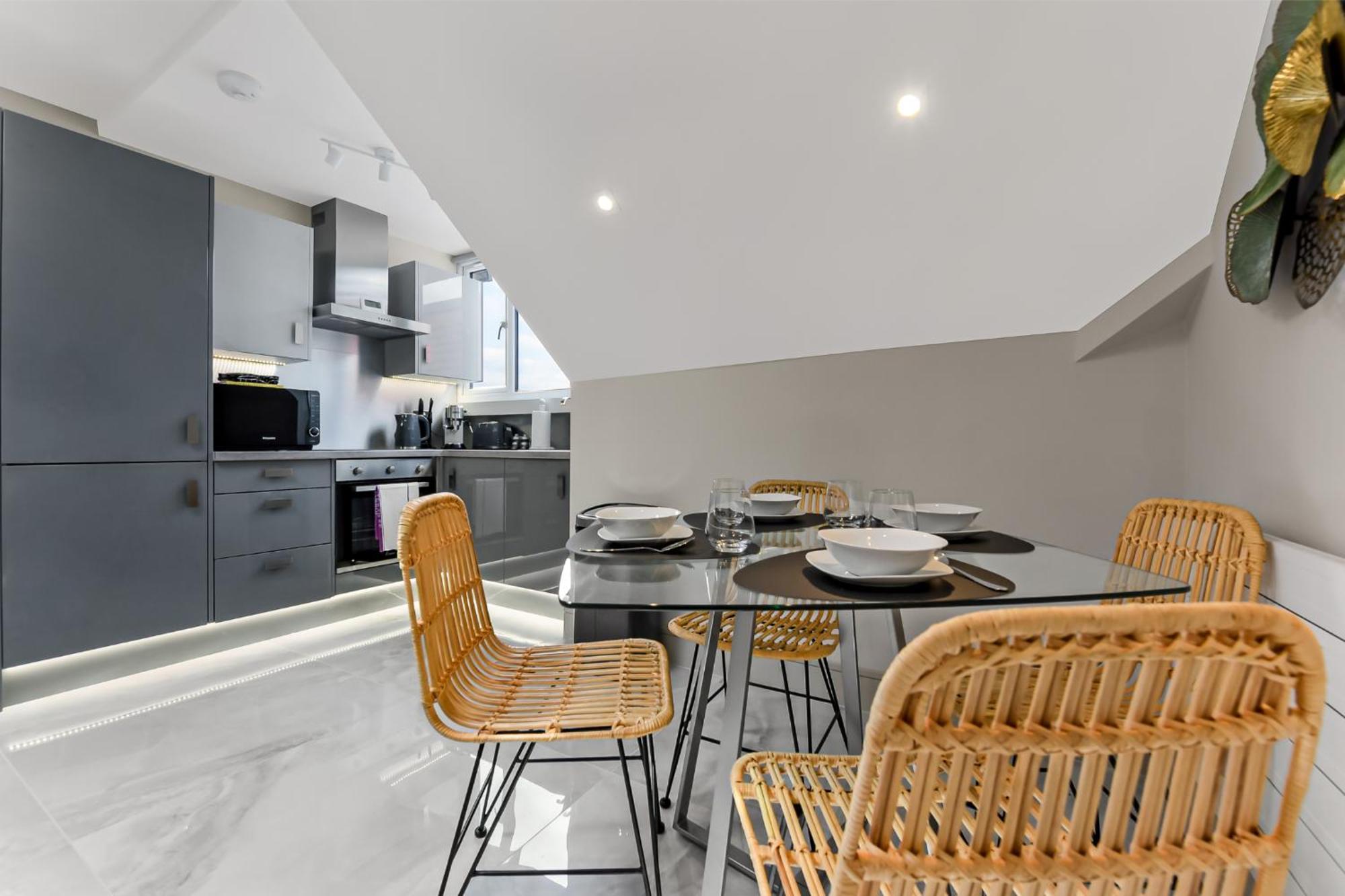 1 Bedroom Stylish In Webley Park * Londres