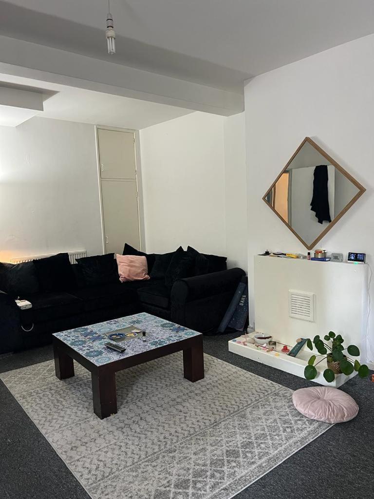 Magic Location Ladies Only * Londres