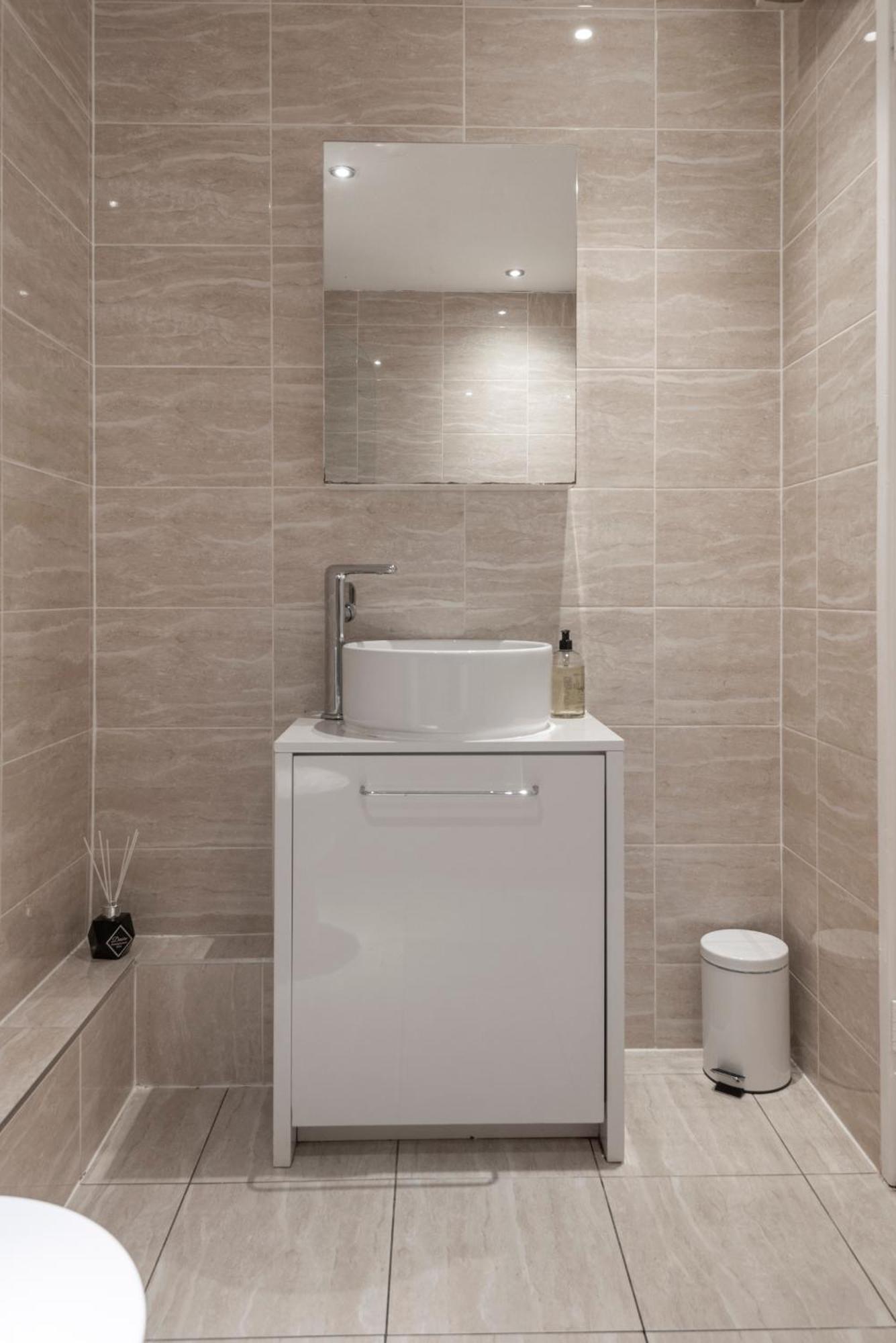 2 Bed Town House With Garden In Hackney, Apartamento *
