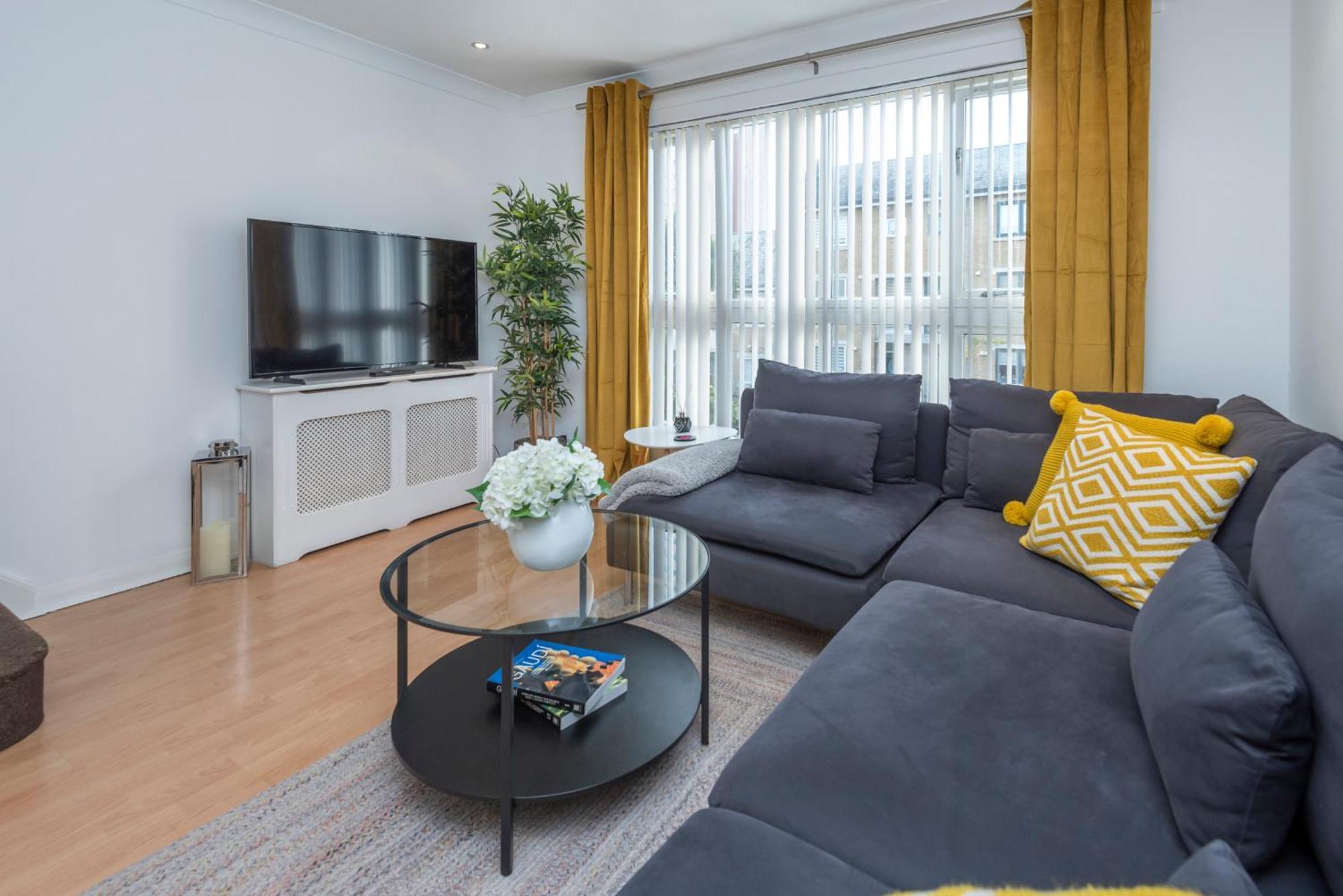 Apartamento 2 Bed Town House With Garden In Hackney, Londres