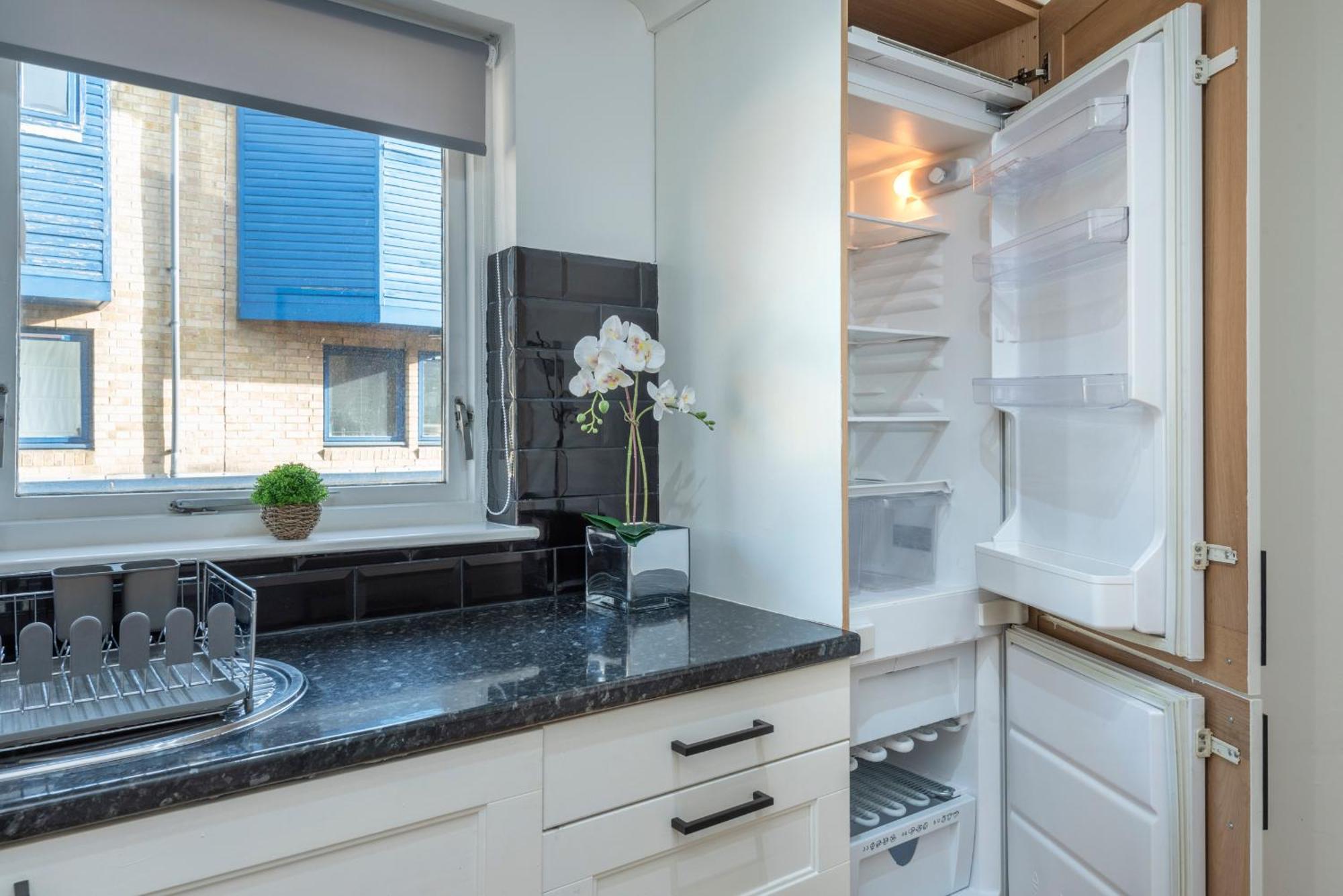 Apartamento 2 Bed Town House With Garden In Hackney, Londres