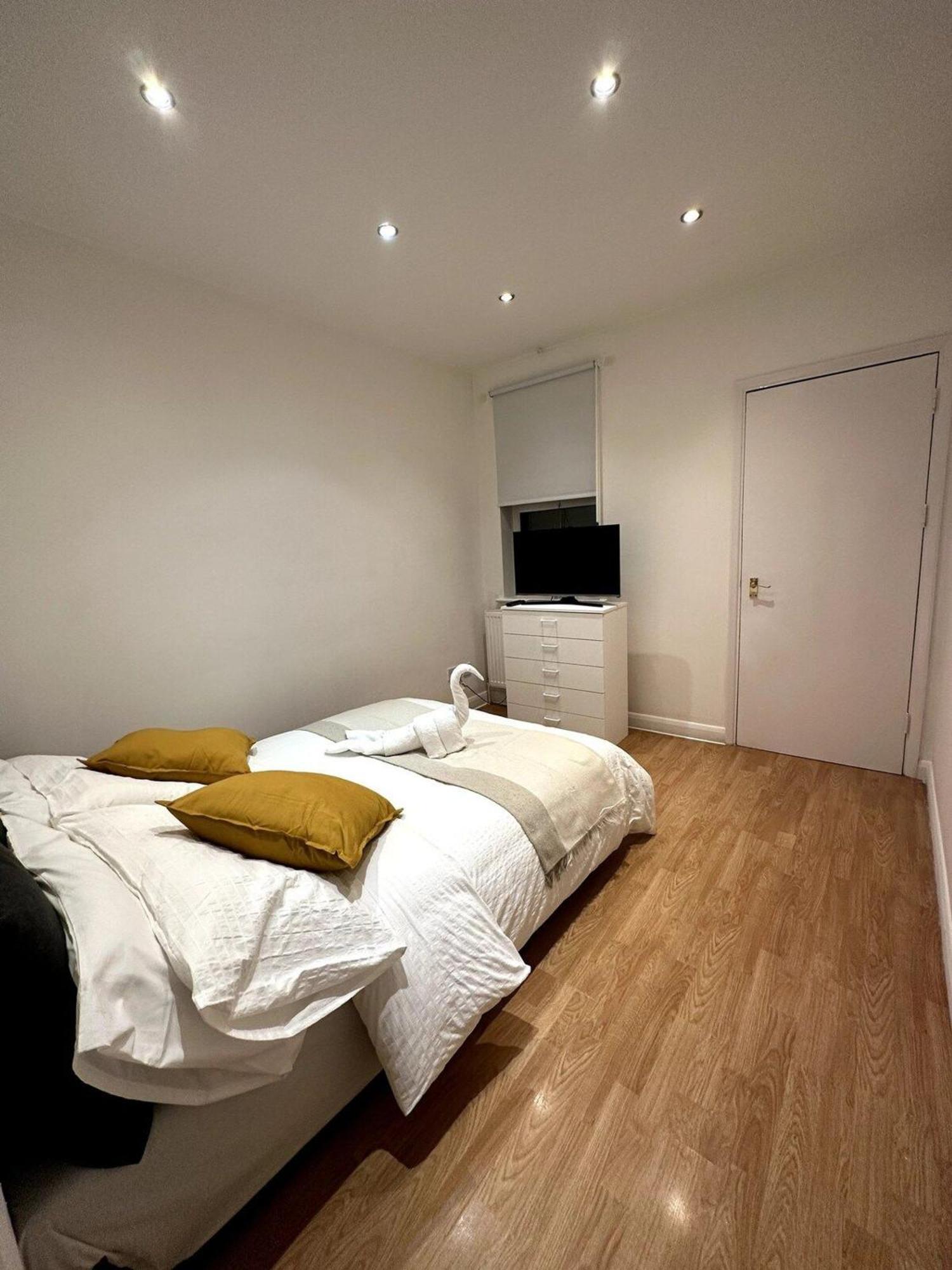 Apartamento Con Ambiente 100% Familiar En Zona Tranquila De Londen