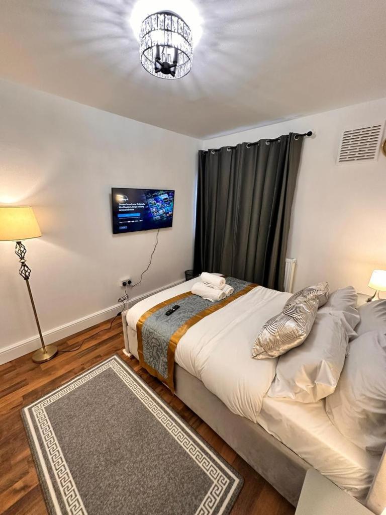 Apartment Luxury In Prime Location London