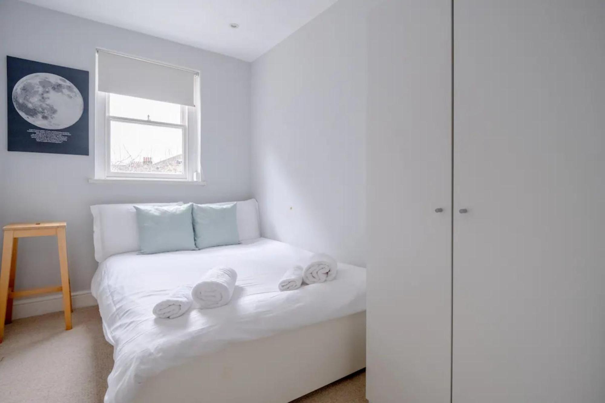 Airy 2 Bedroom Next To Clapham Common Apartamento