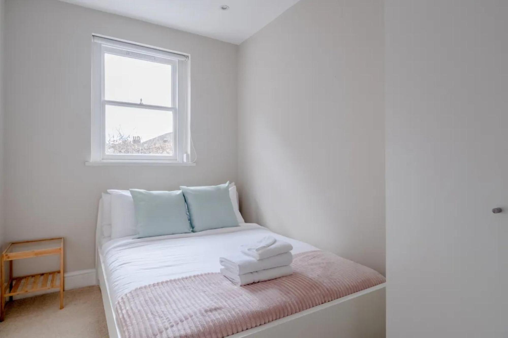 Airy 2 Bedroom Next To Clapham Common Apartamento
