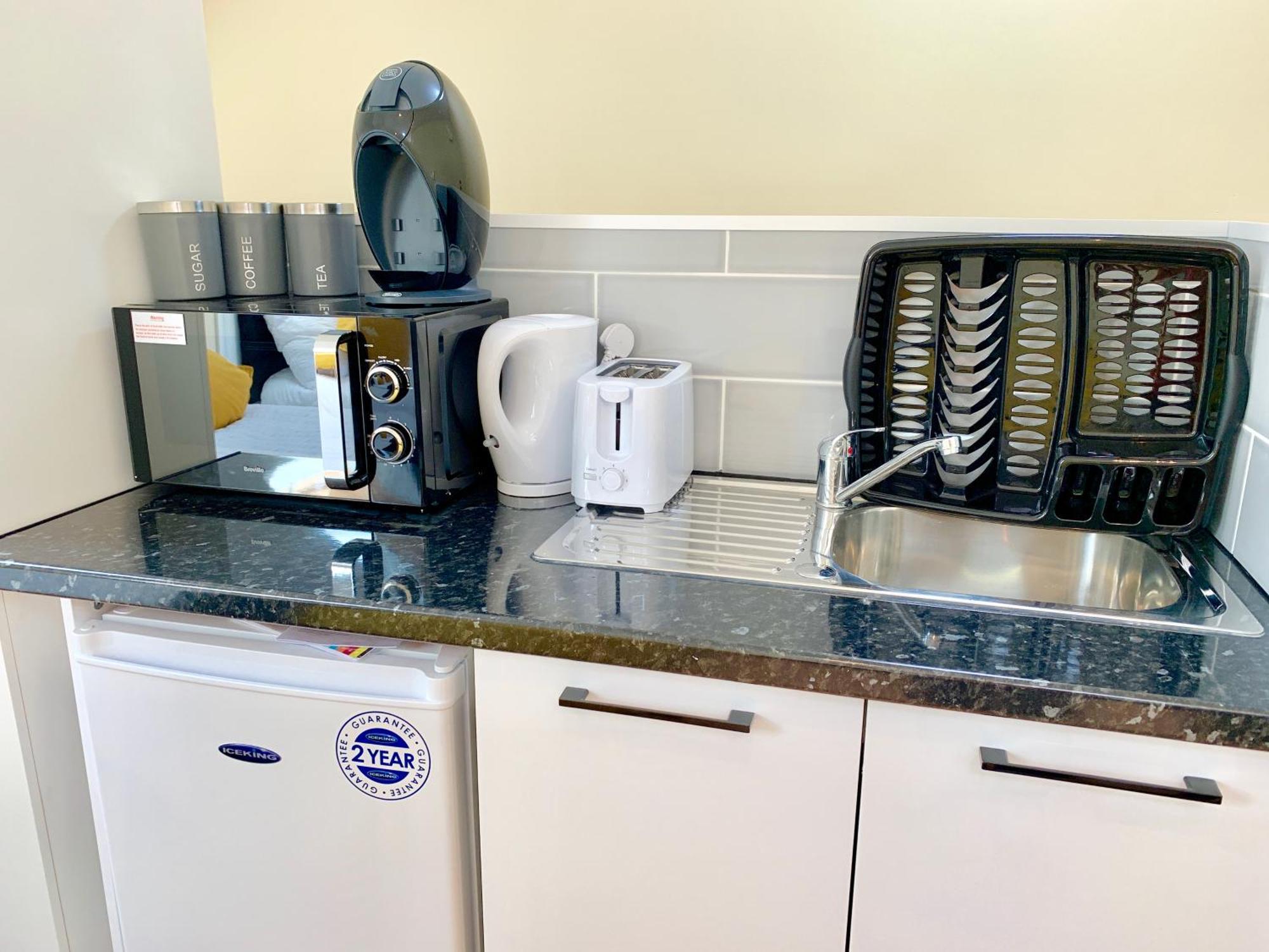 Apartments, Private Bathroom, Kitchenette, Parking, Np7 Londres