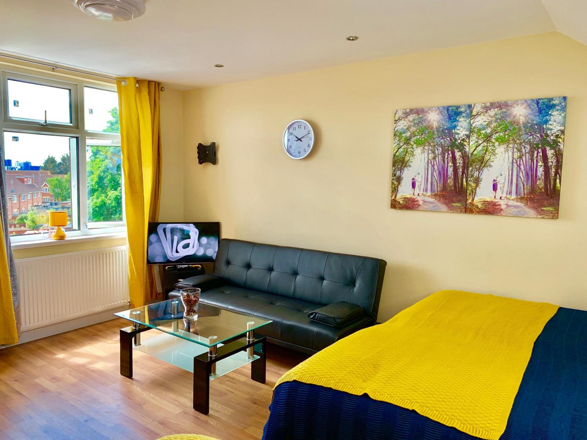 Apartments, Private Bathroom, Kitchenette, Parking, Np7 Apartamento