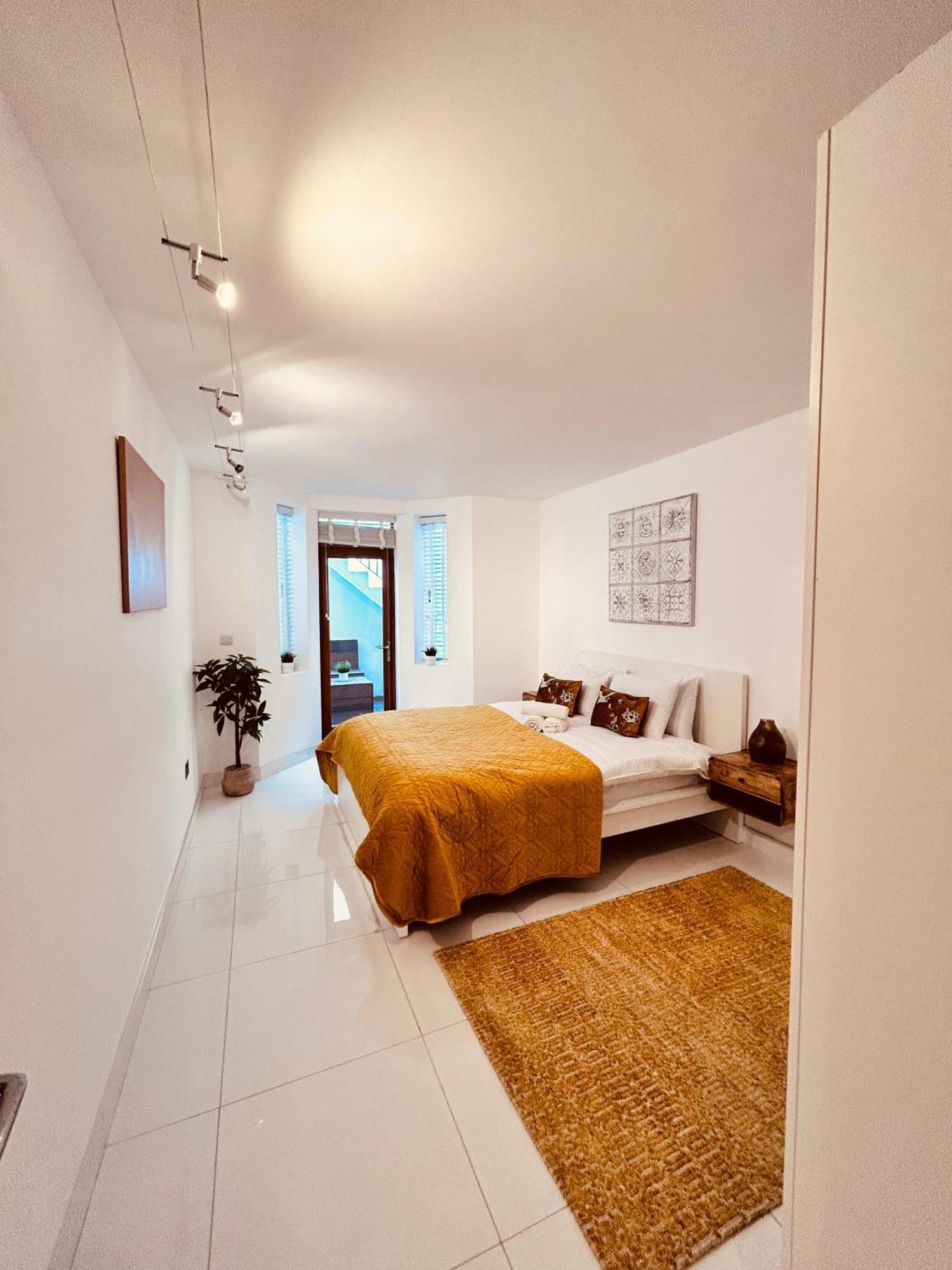 Apartamento Stunning Spacious B.apt. Slps.4 *