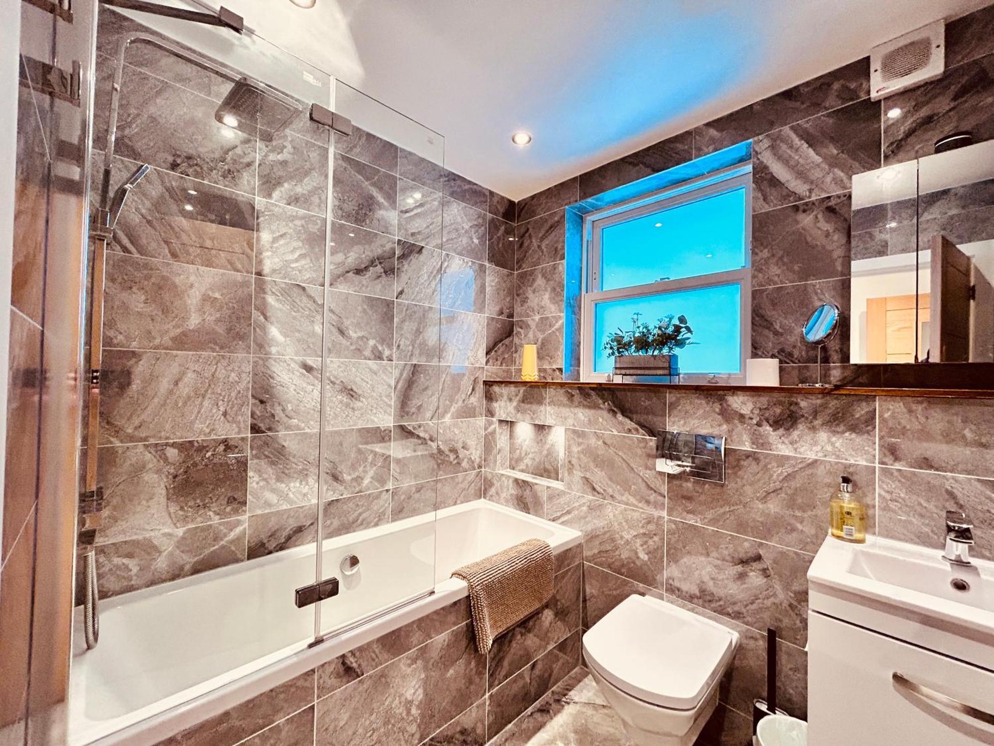 Apartamento Stunning Spacious B.apt. Slps.4 *