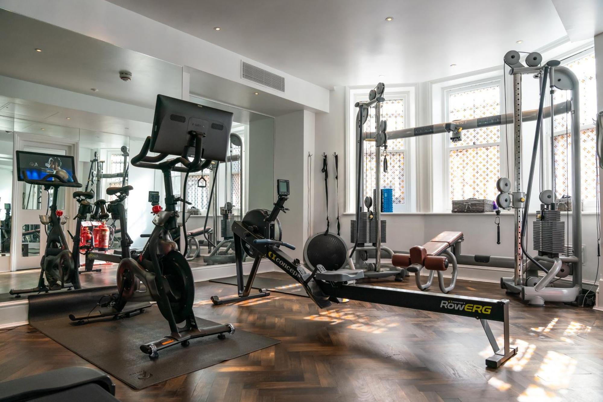 11 Cadogan Gardens And The By Iconic Luxury 5* Londres