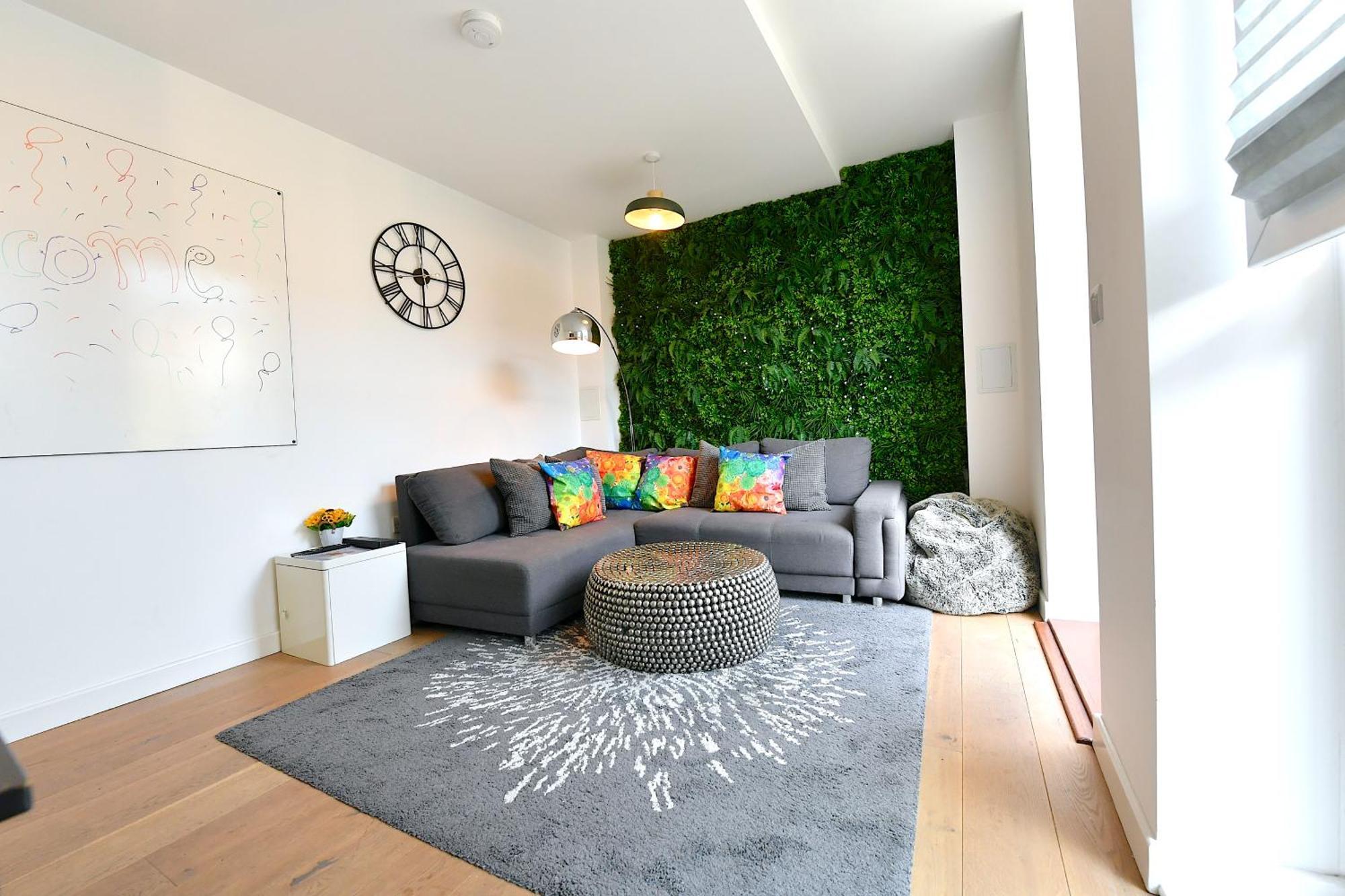 Apartamento Bright Amelia - 2 Bed 1 Bath With Wifi And Netflix In The Heart Of Londres