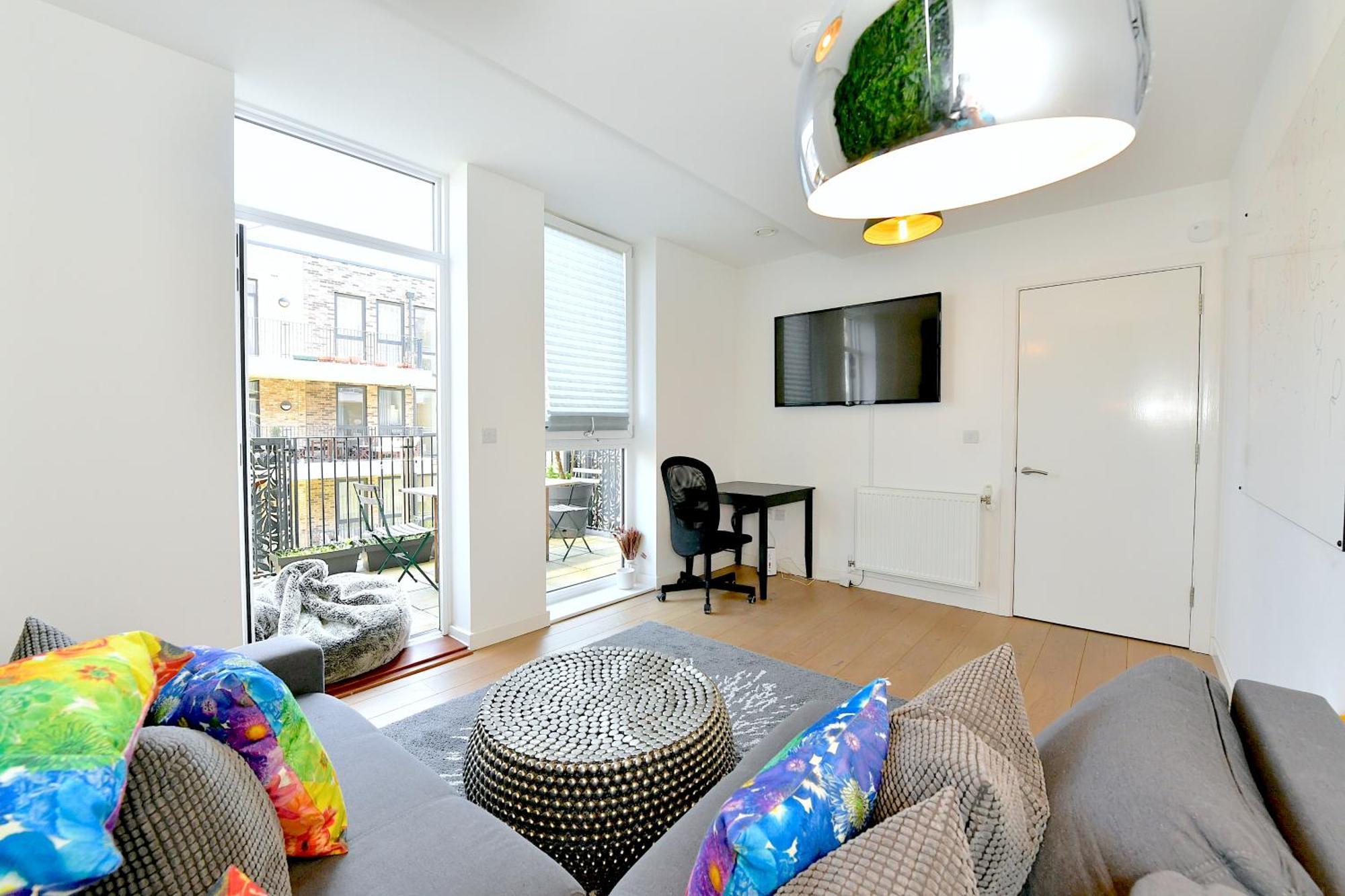 Apartamento Bright Amelia - 2 Bed 1 Bath With Wifi And Netflix In The Heart Of *
