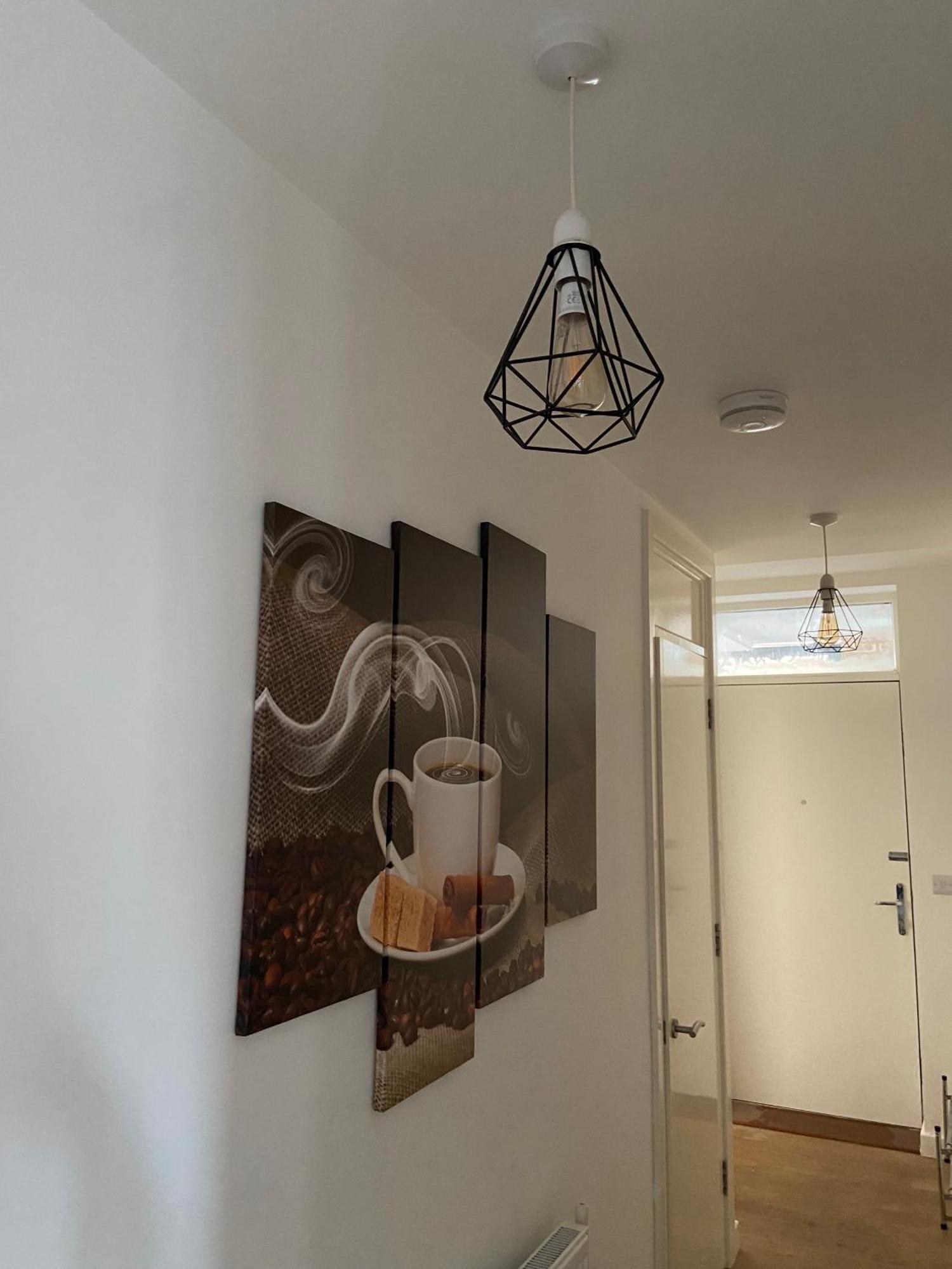 Bright Amelia - 2 Bed 1 Bath With Wifi And Netflix In The Heart Of Apartamento *