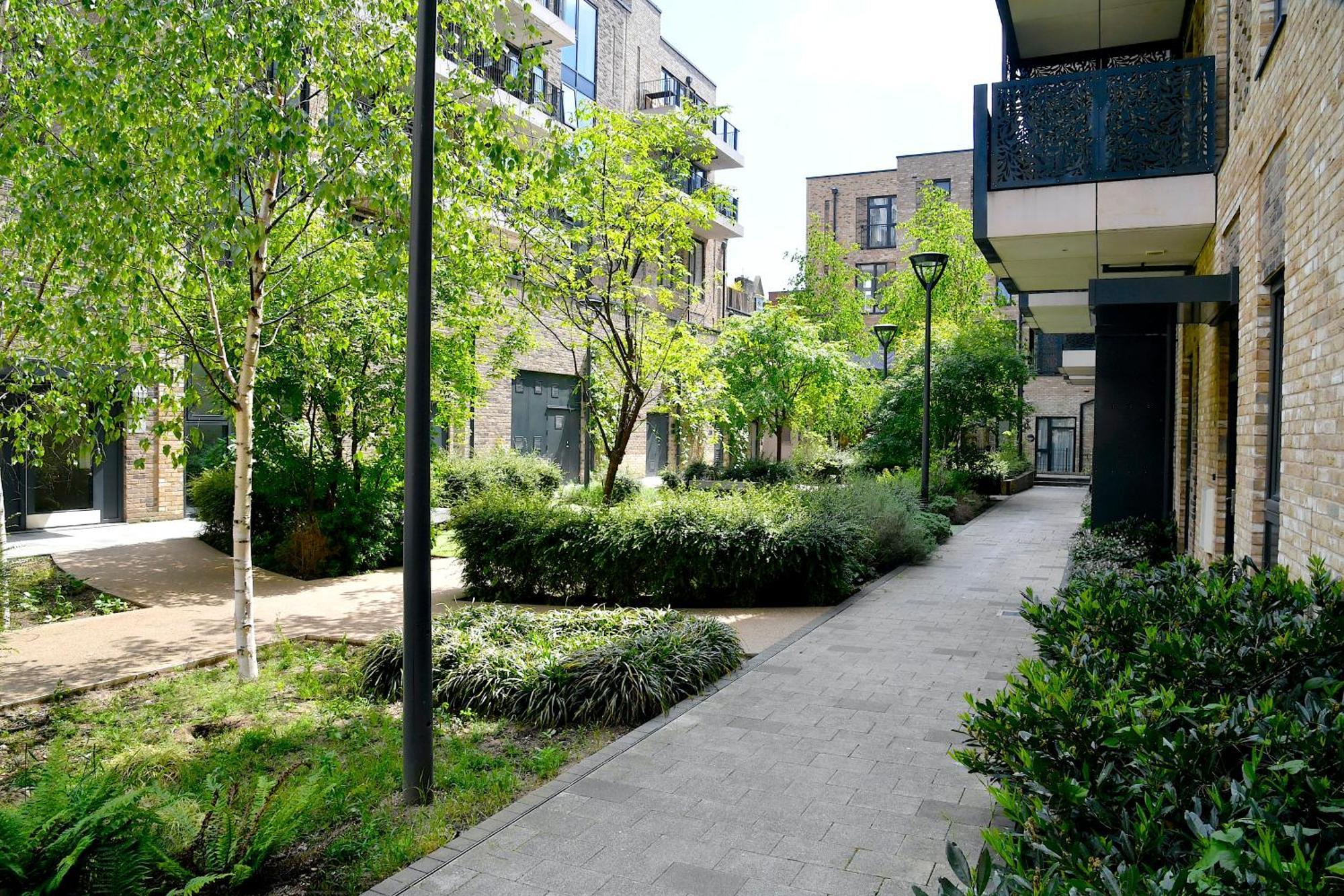 Bright Amelia - 2 Bed 1 Bath With Wifi And Netflix In The Heart Of * Londres