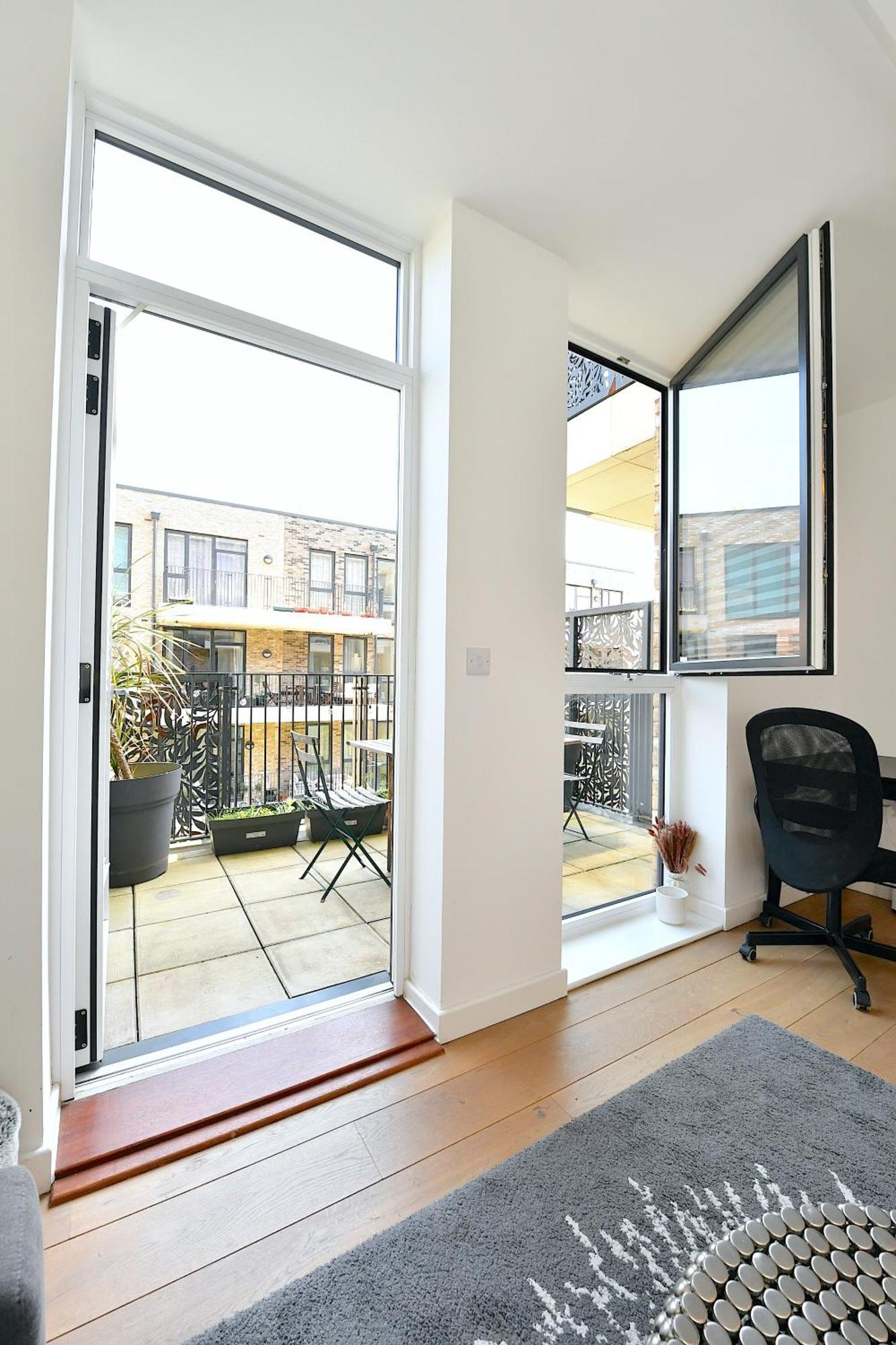 Apartamento Bright Amelia - 2 Bed 1 Bath With Wifi And Netflix In The Heart Of