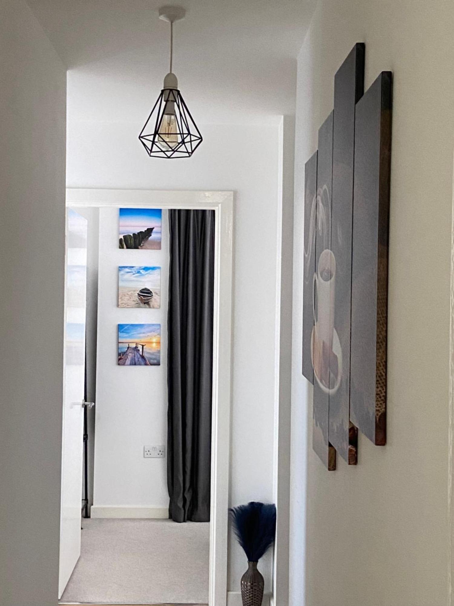 Bright Amelia - 2 Bed 1 Bath With Wifi And Netflix In The Heart Of Apartamento
