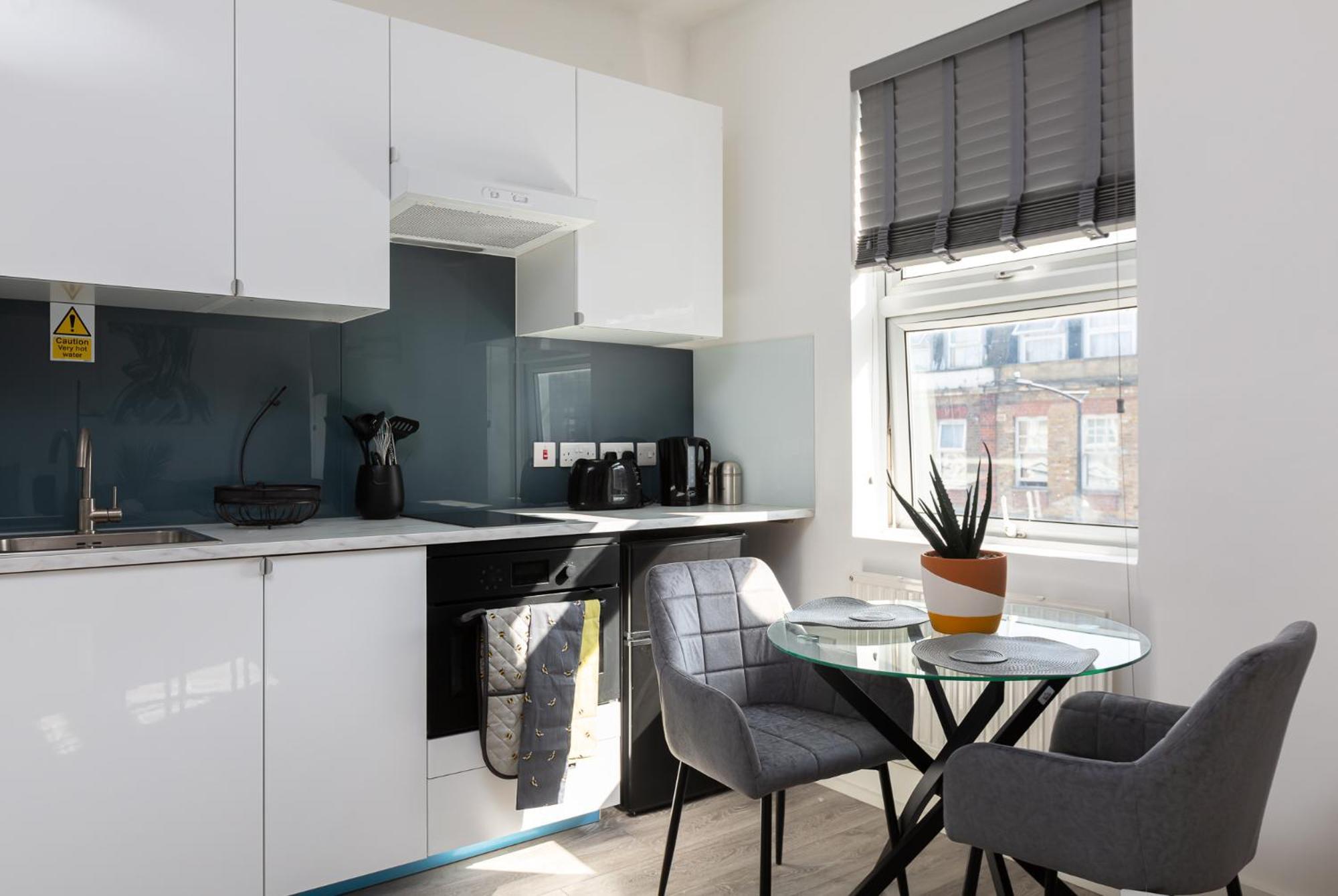 Modern & Cozy Studio, 15mins Walk To Notting Hill! 2 * Londres