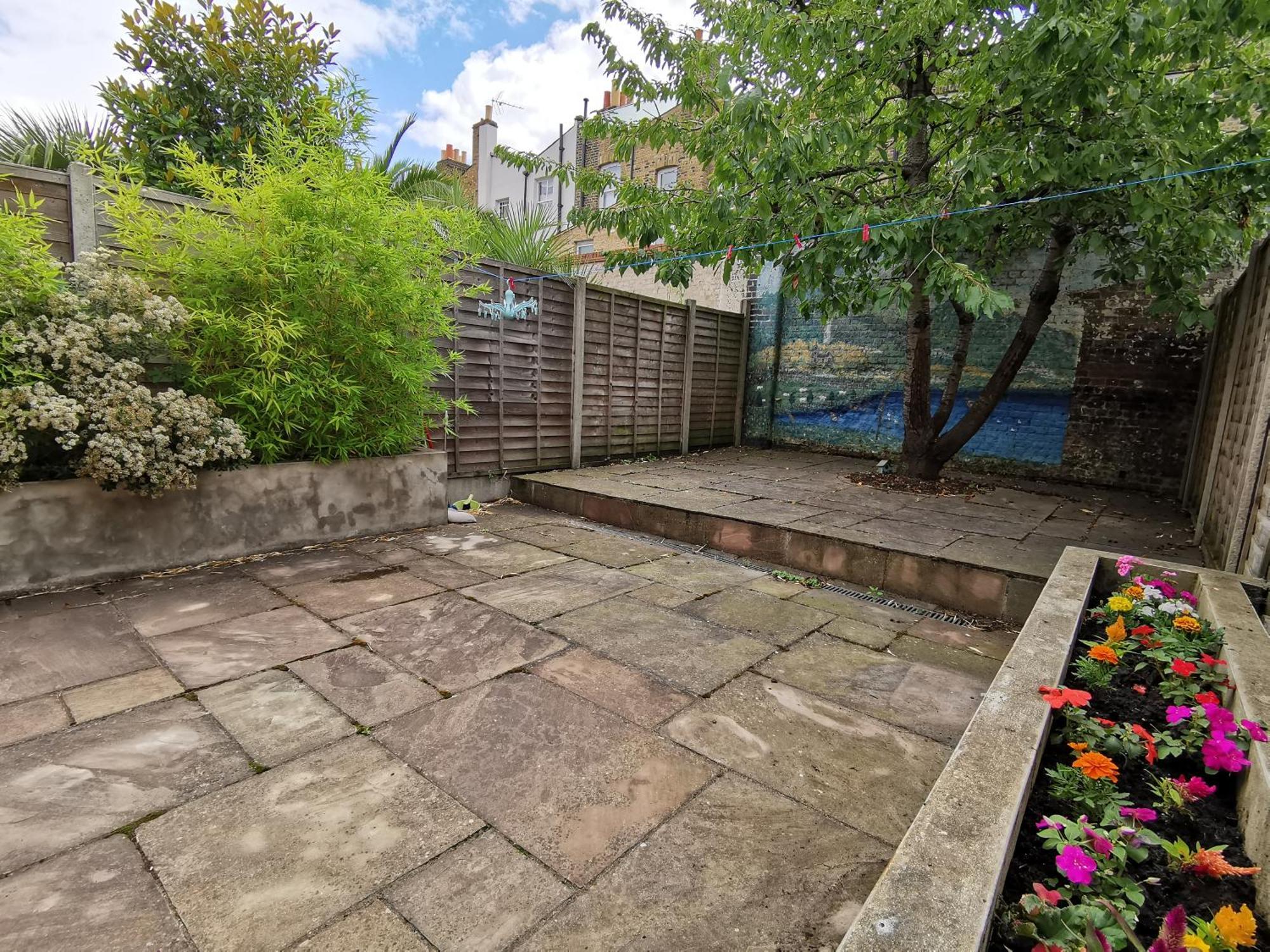 Zone 1 House With Secure Garden * Londres