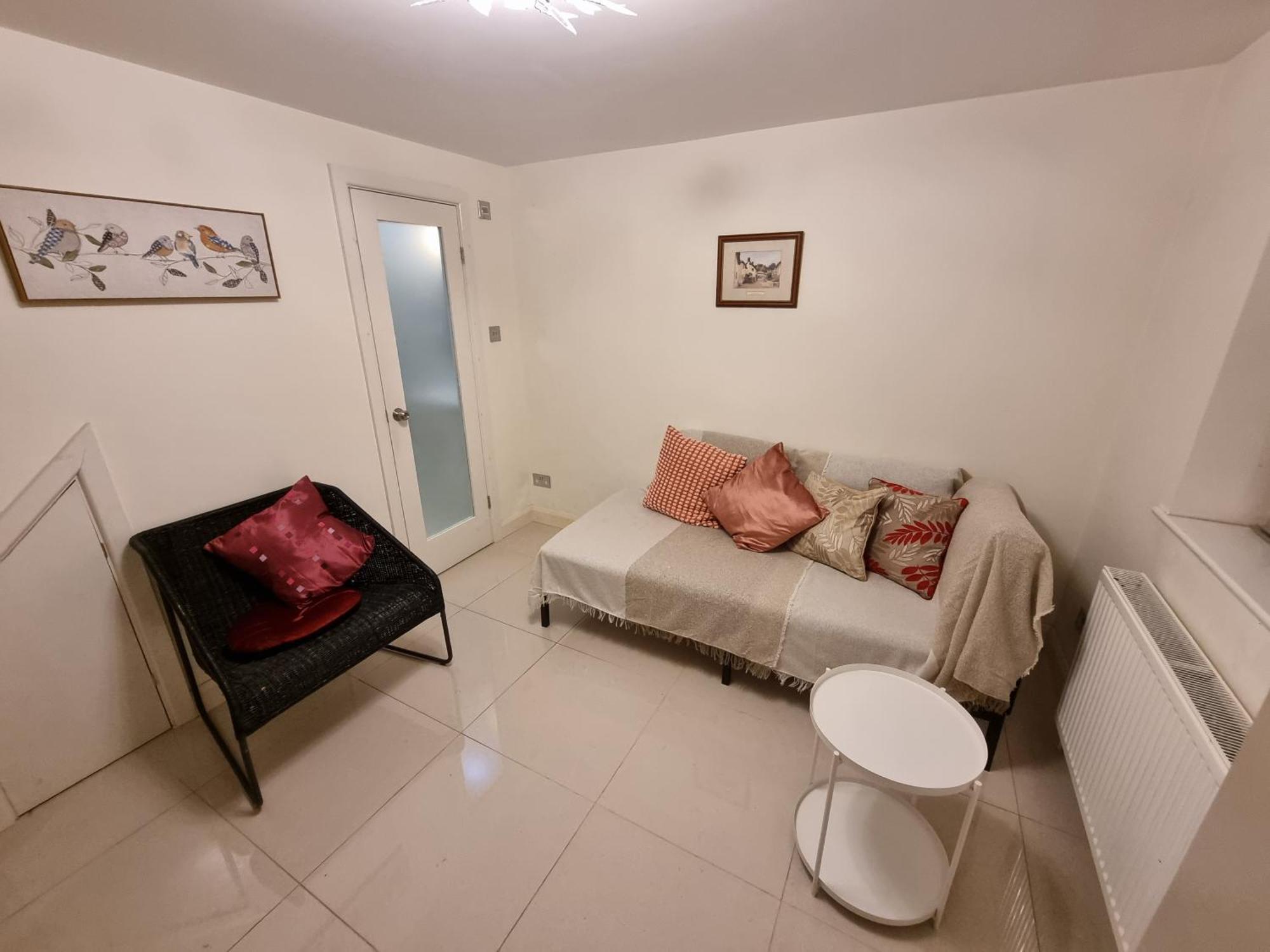Zone 1 House With Secure Garden Londres