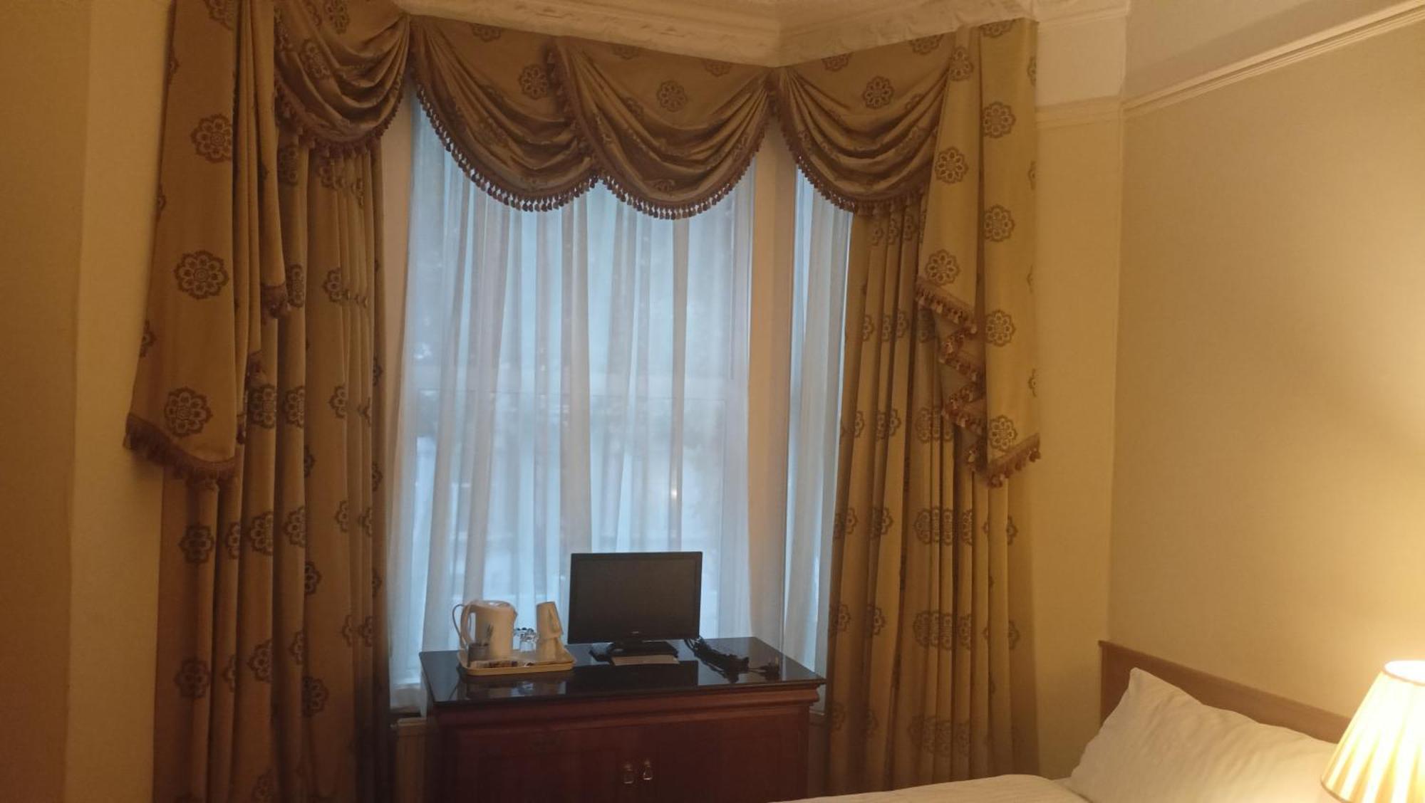 Hotel Sergul Londres