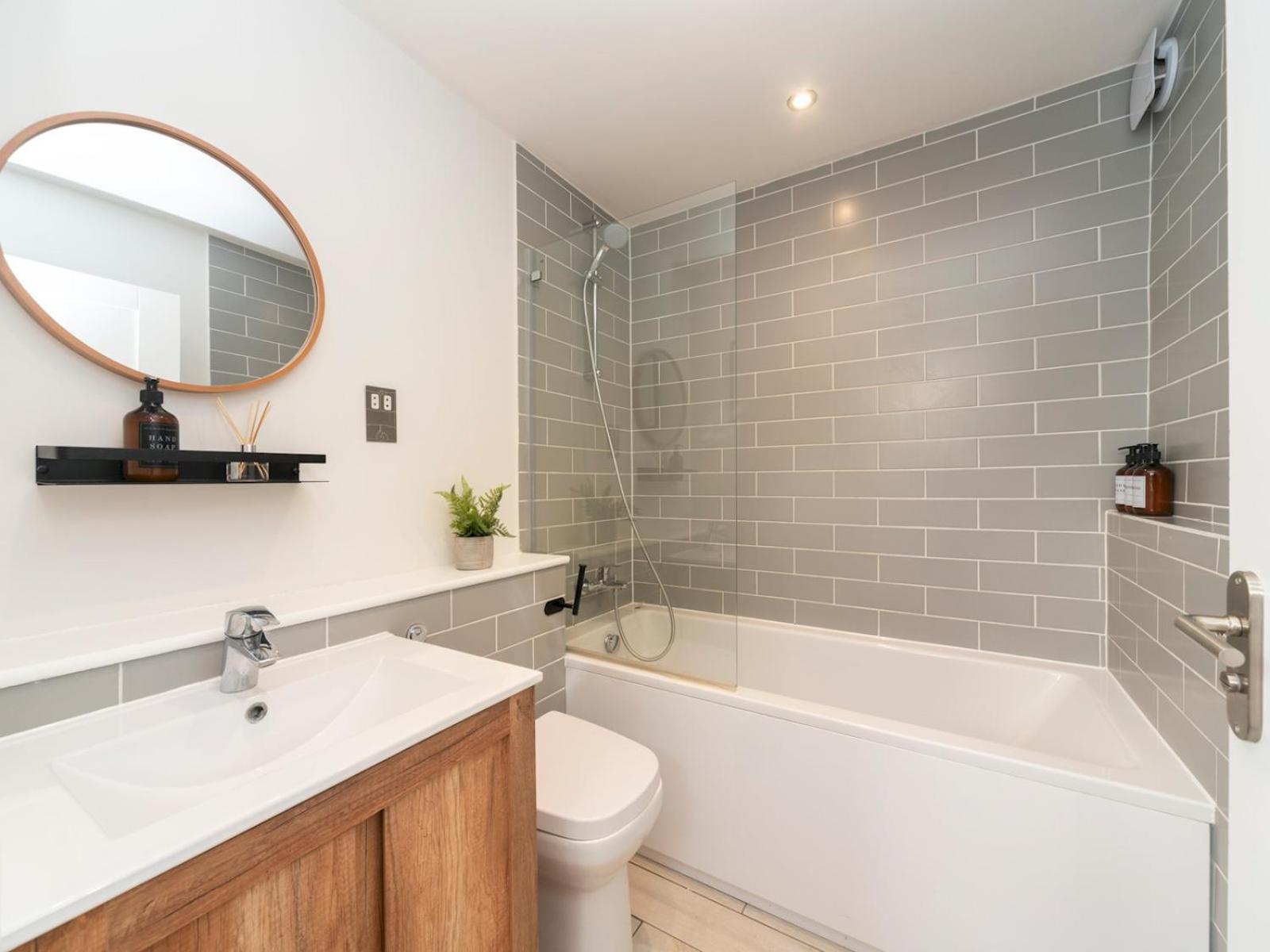 Casa de Férias Pass The Keys Elegant Modern 2 Bed Flat Near Greenwich Park *