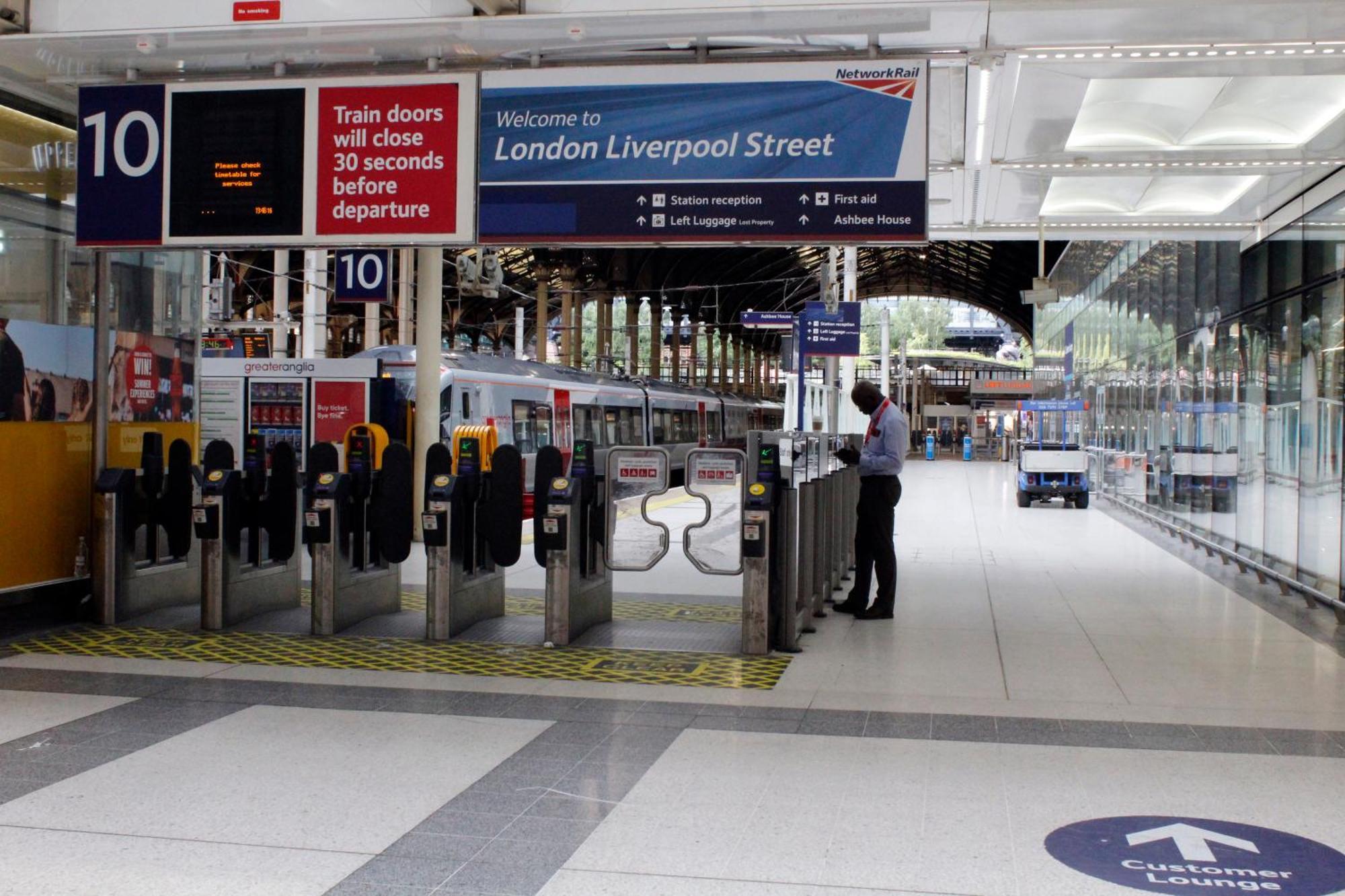 Cozy Or In Townhouse Fast Links To Central Homestay London