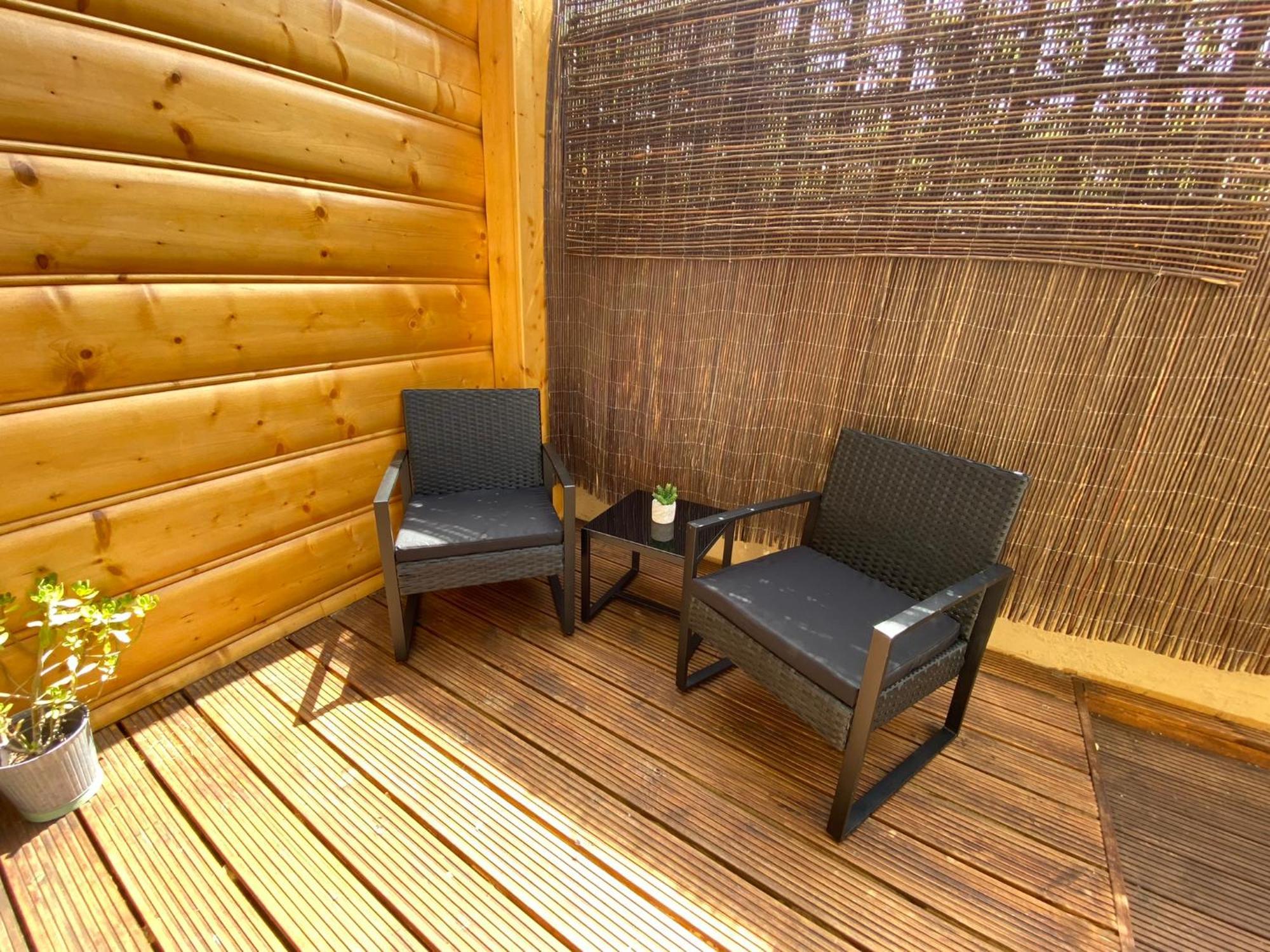 Luxury Sauna Jacuzzi Excel Canary Wharf Zone 2 Londres