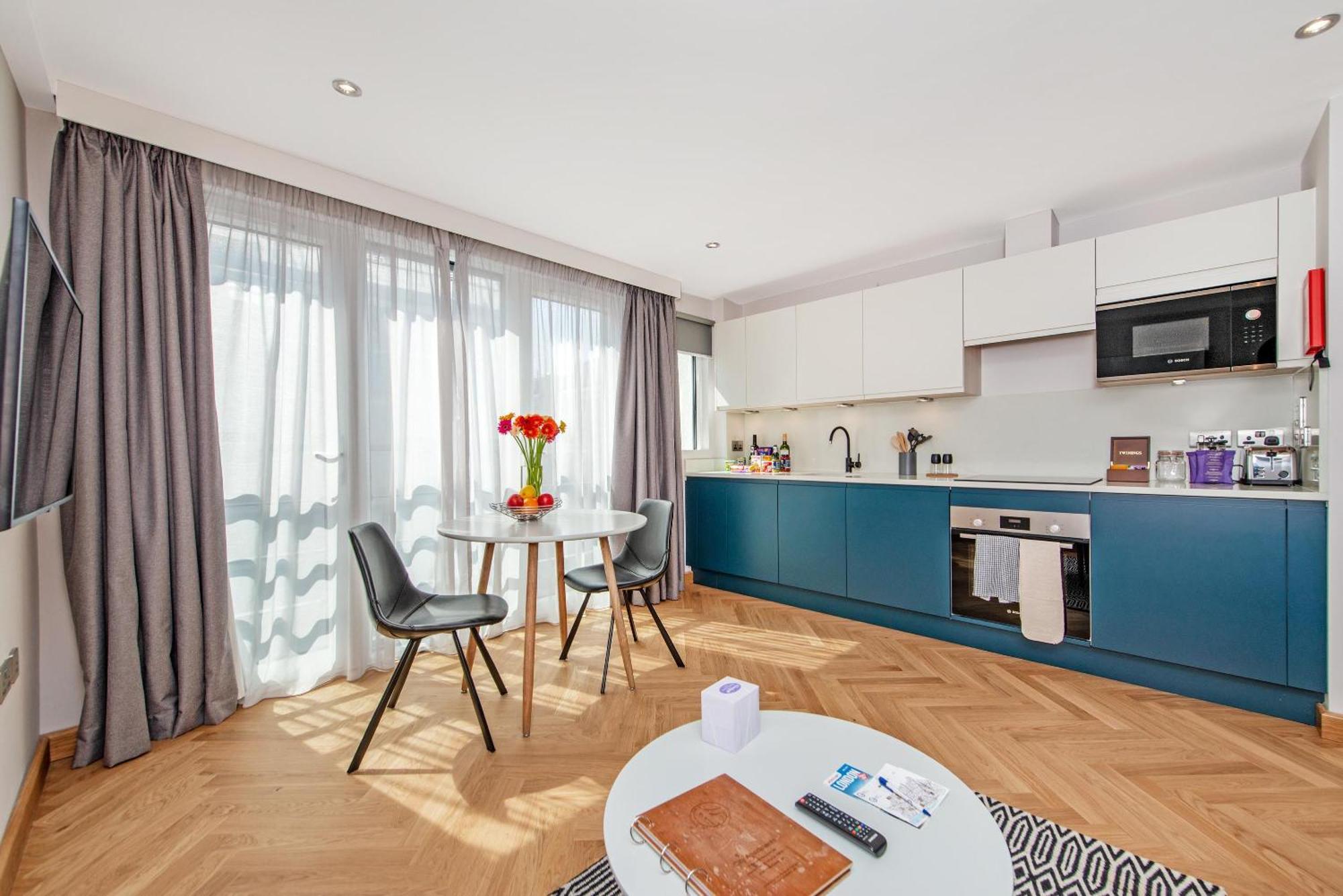 Appartement Farringdon Serviced By Lovelystay Londen