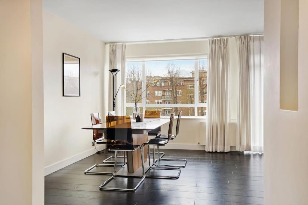 The Camden Bright & Beautiful 2-bed Retreat *