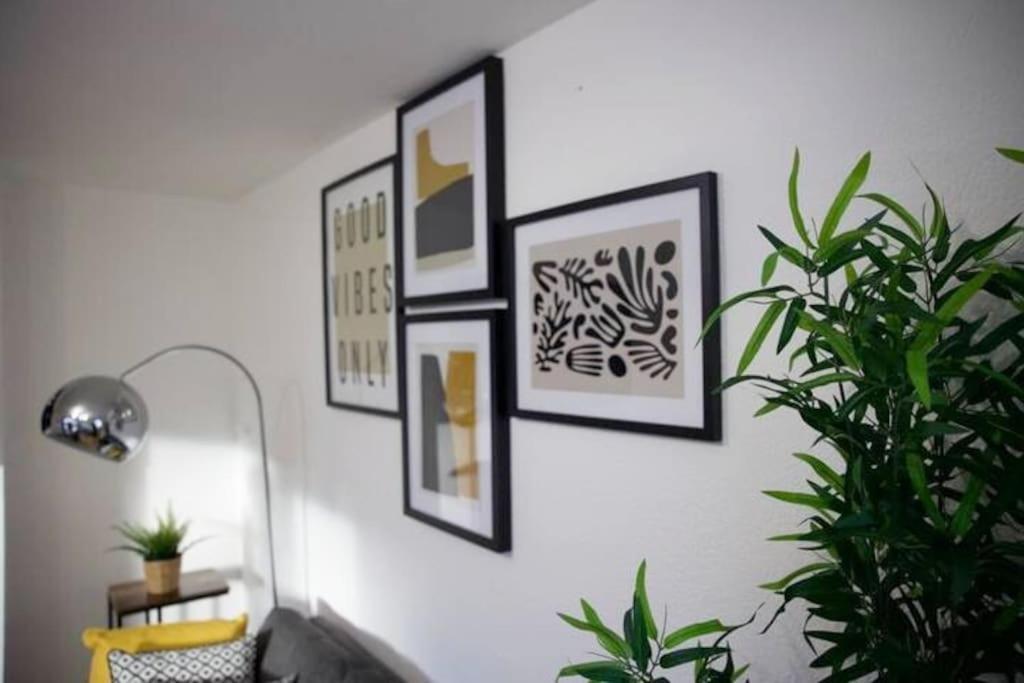 2 Bed Flat With Easy Access To Excel, Central London, City Airport, O2 Londres