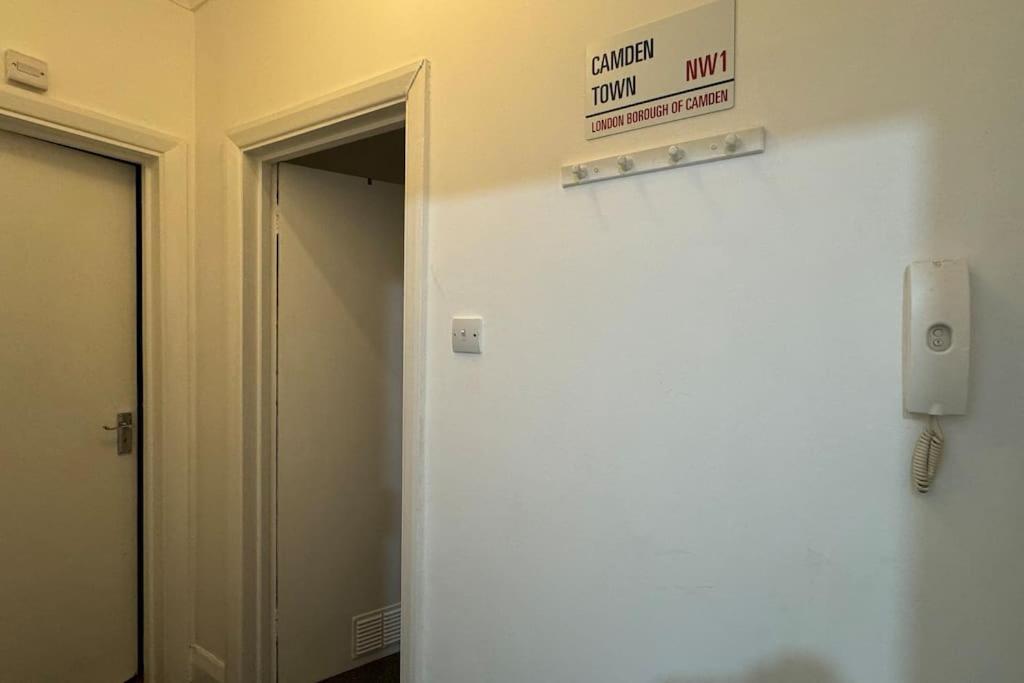 Flat In The Heart Of Camden Town Apartment *