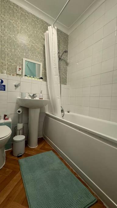 Flat In The Heart Of Camden Town * London