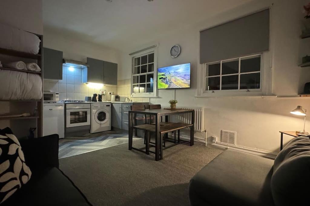 Flat In The Heart Of Camden Town *