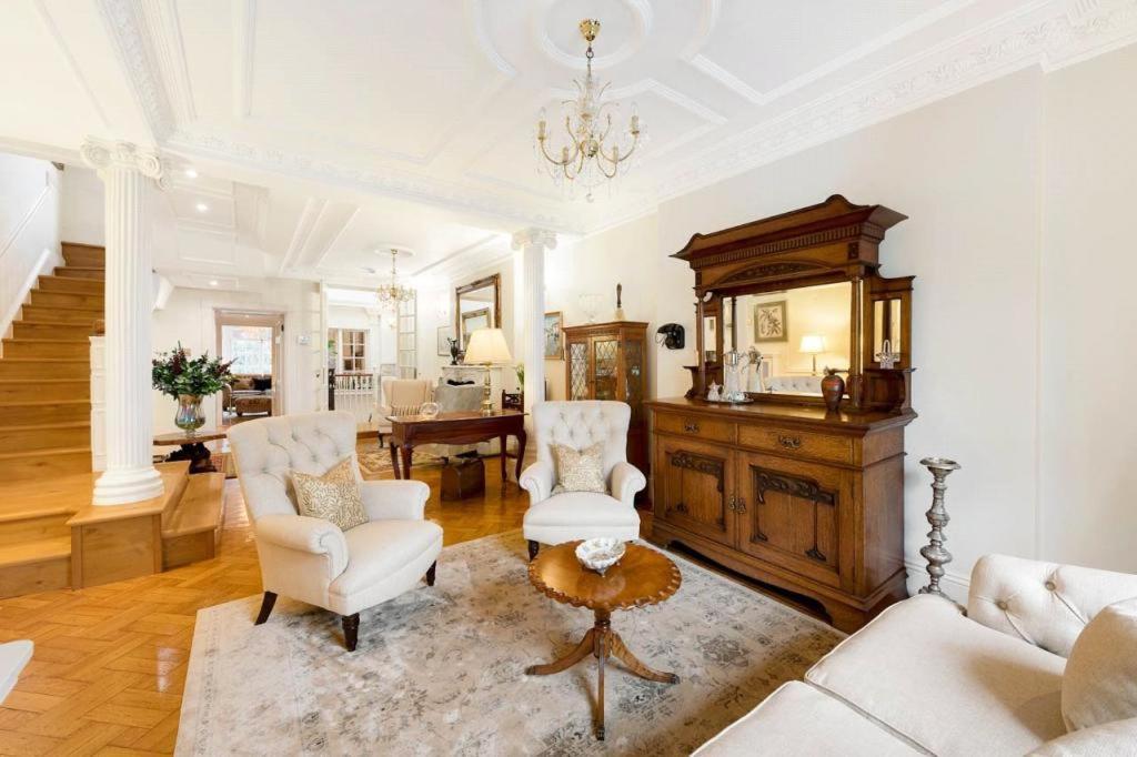 Royal Regency - Sleeps 8 Appartement