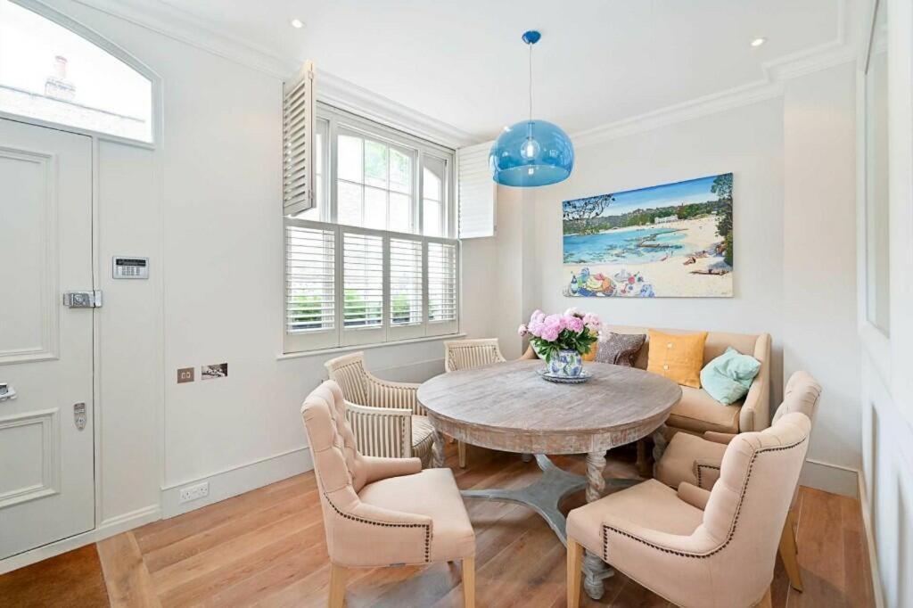 Appartement Royal Regency - Sleeps 8 Londen